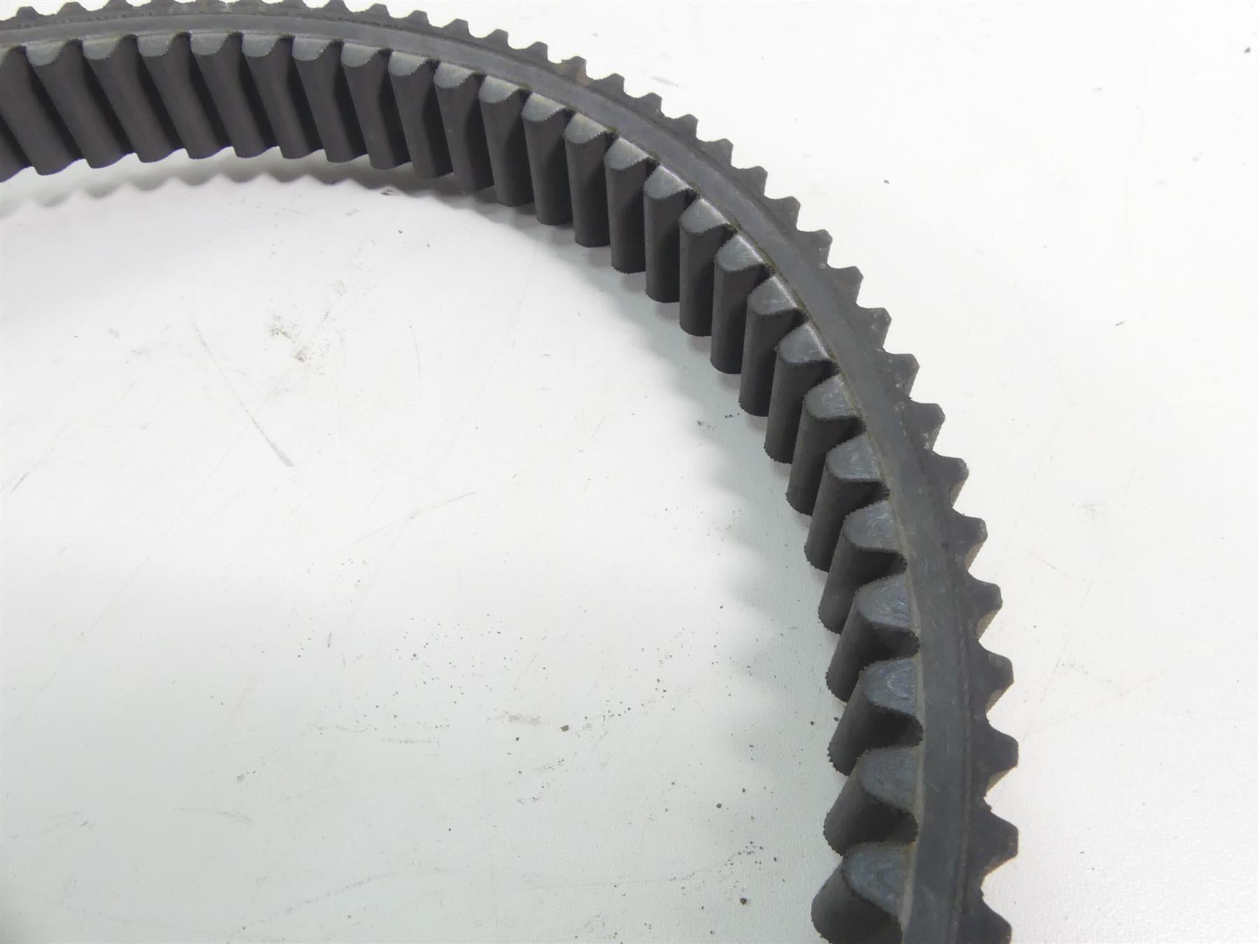 2020 Can-Am Commander 1000R XT Clutch Drive V Belt 715900212 422280364 {{ shop.shopifyCountryName }} - Mototech271