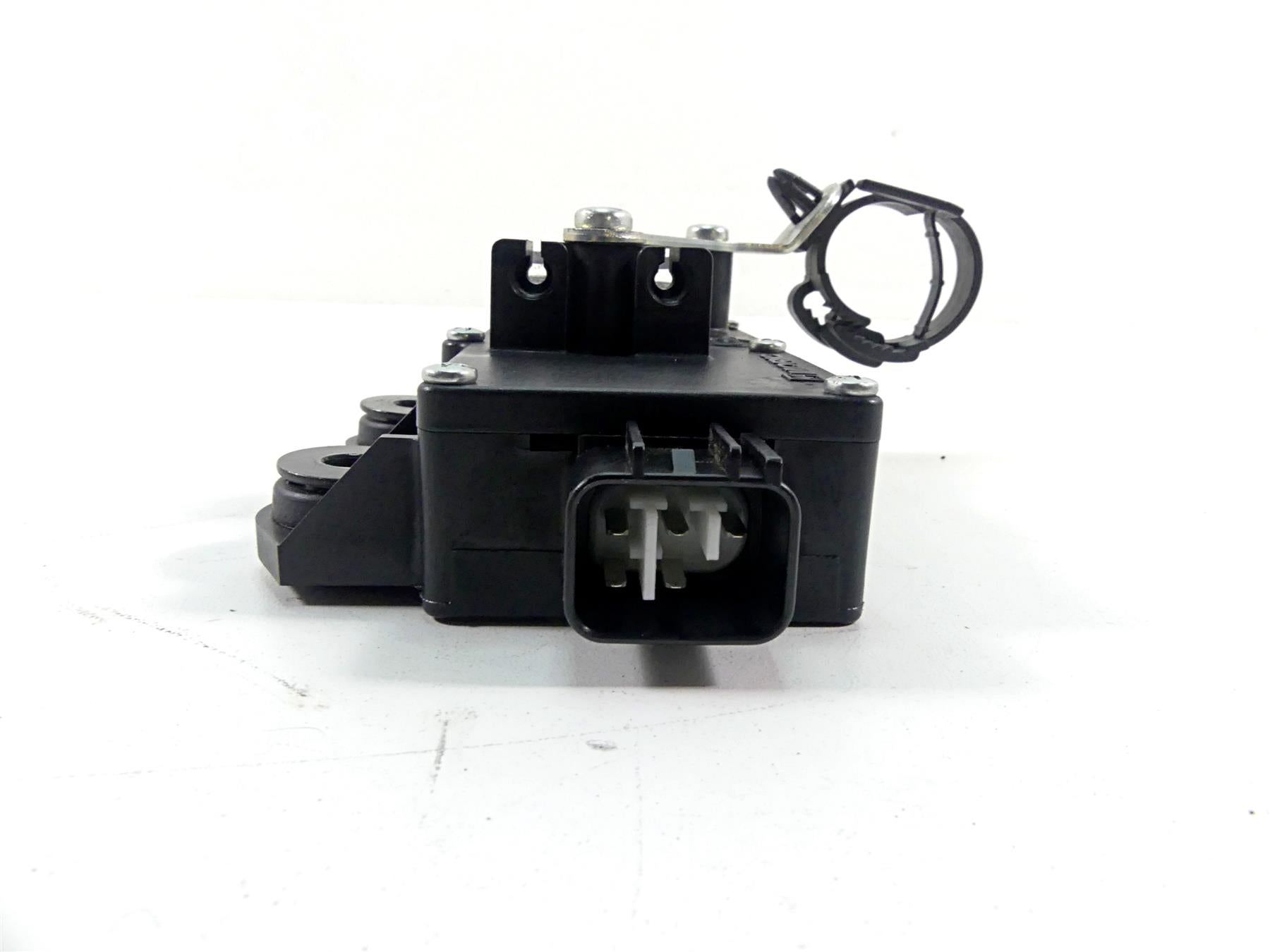 2012 Yamaha VMX17 VMAX 1700 Exhaust Servo Motor Actuator 2C0-85820-00-00 {{ shop.shopifyCountryName }} - Mototech271