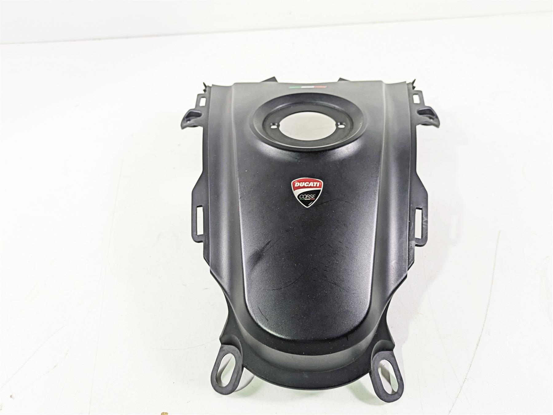 2015 Ducati Hypermotard 821 SP Center Tank Fairing Cover Cowl 48015671B {{ shop.shopifyCountryName }} - Mototech271