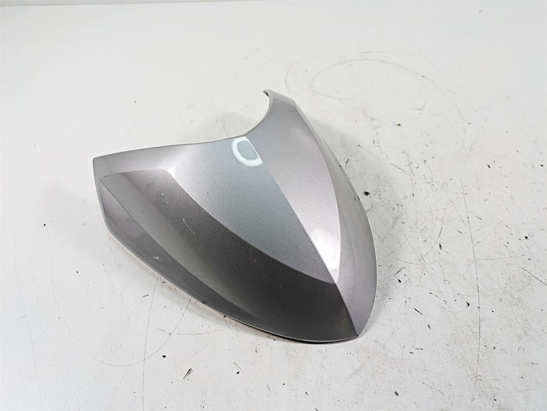 2007 BMW R1200RT K26 Front Fender Cap Cover Fairing Titan Silver 46617682904 {{ shop.shopifyCountryName }} - Mototech271