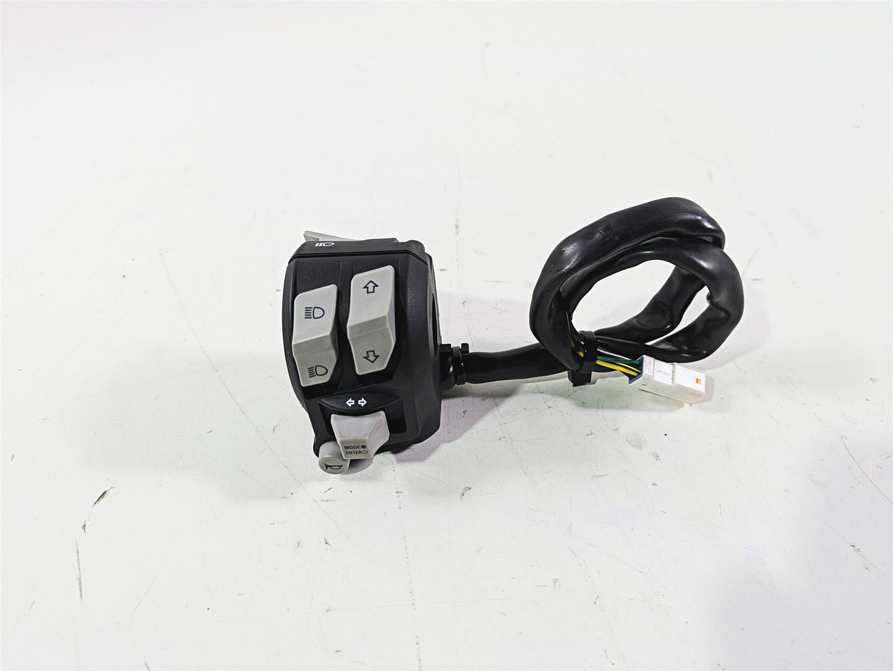 2023 Ducati Monster 937 SP Left Hand Control Switch 65110281C {{ shop.shopifyCountryName }} - Mototech271