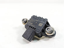 Load image into Gallery viewer, 2016 BMW R1200R K53 Bosch Speed Sensor 61358546524 61358388688

