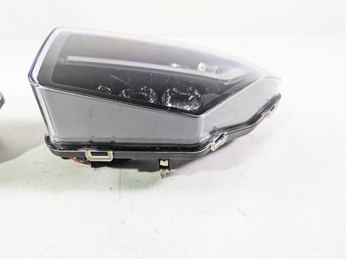 2021 Kawasaki Teryx KRX KRF 1000 Headlight Head Light Lamp 23004-0392 23004-0393 {{ shop.shopifyCountryName }} - Mototech271