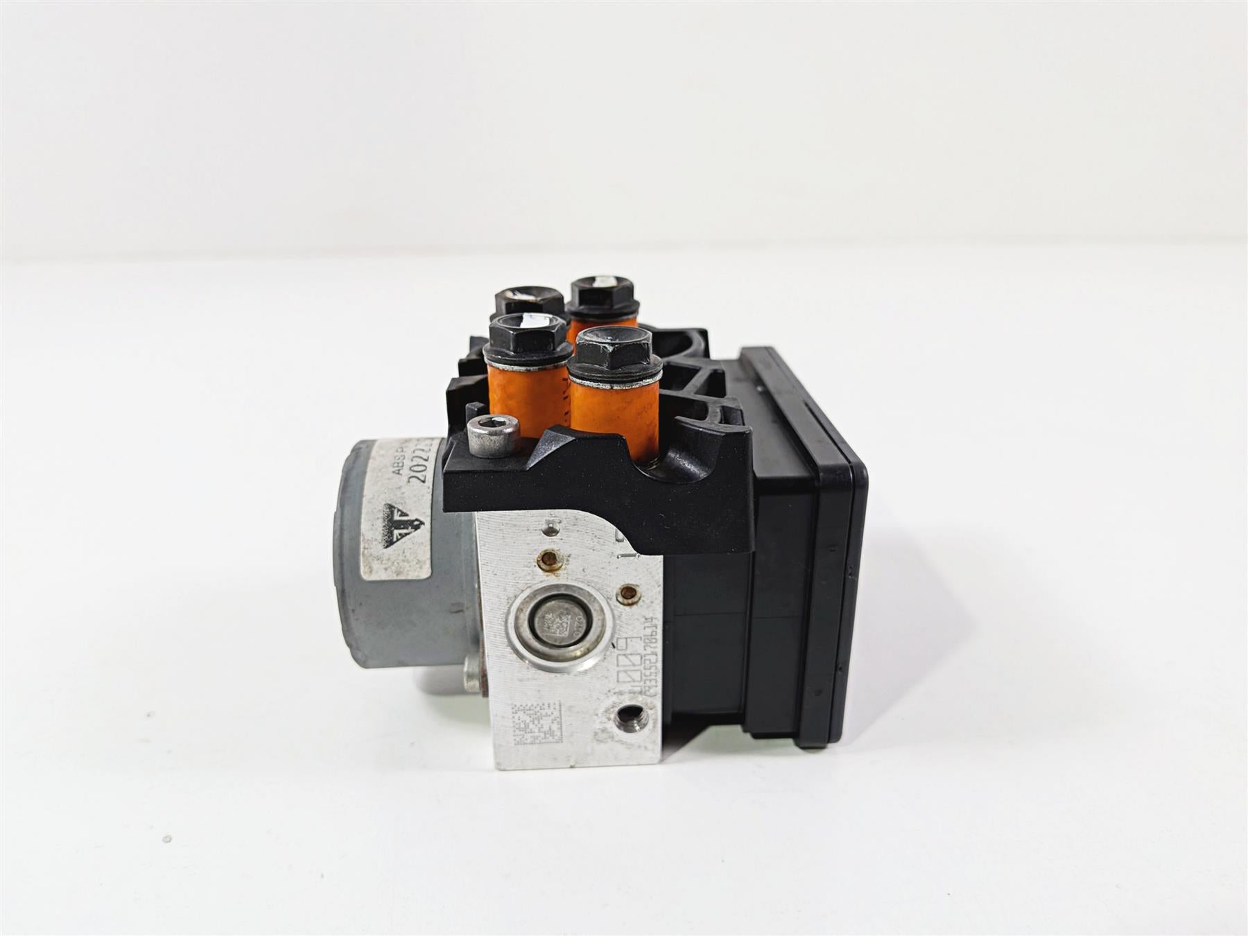 2019 Triumph Speed Triple RS 1050 Abs Brake Pump Module T2029204 T2022250 {{ shop.shopifyCountryName }} - Mototech271