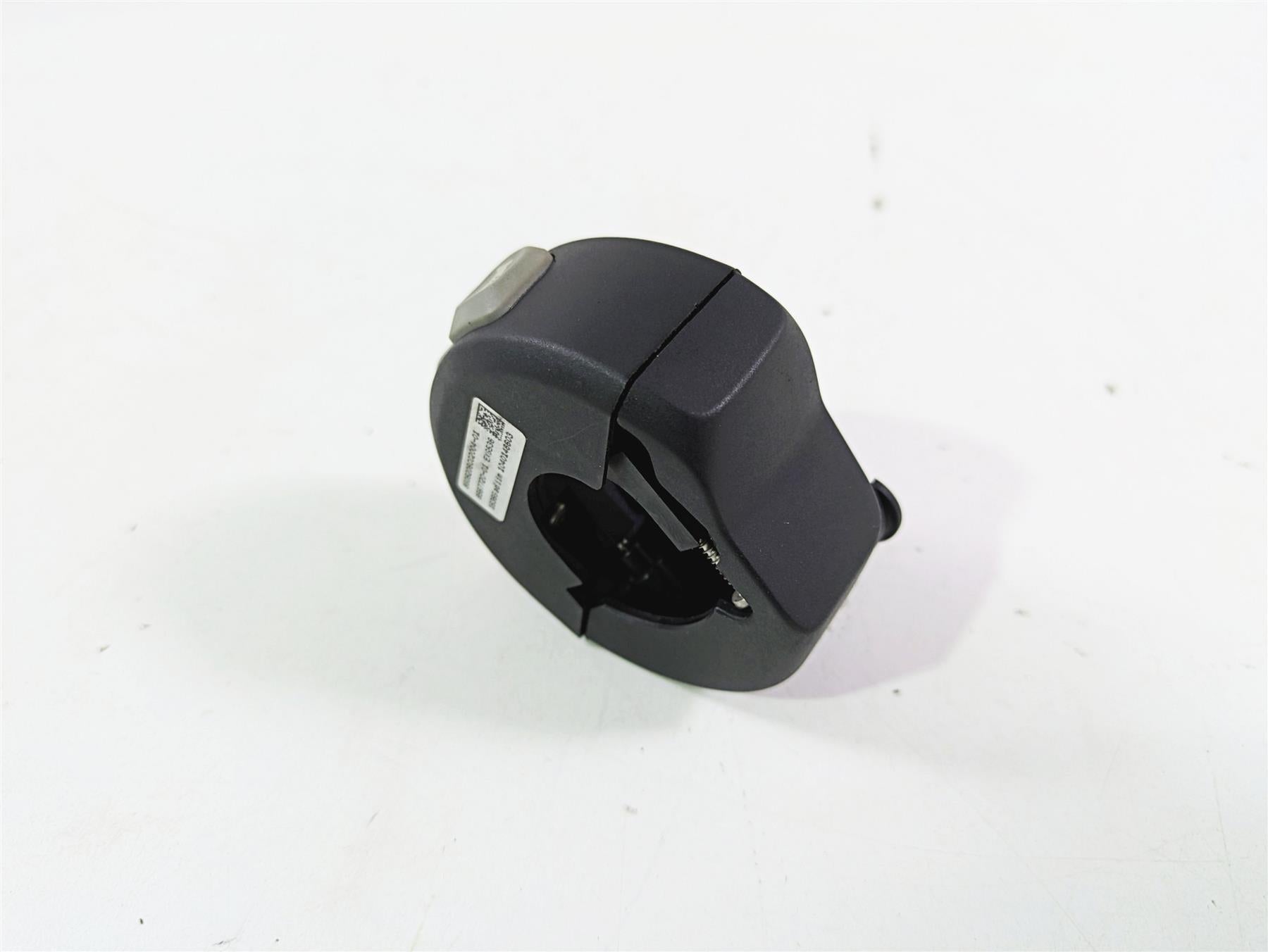 2017 BMW F800GS Adv K75 Right Hand Control Switch Grip Heater 61318567720 {{ shop.shopifyCountryName }} - Mototech271