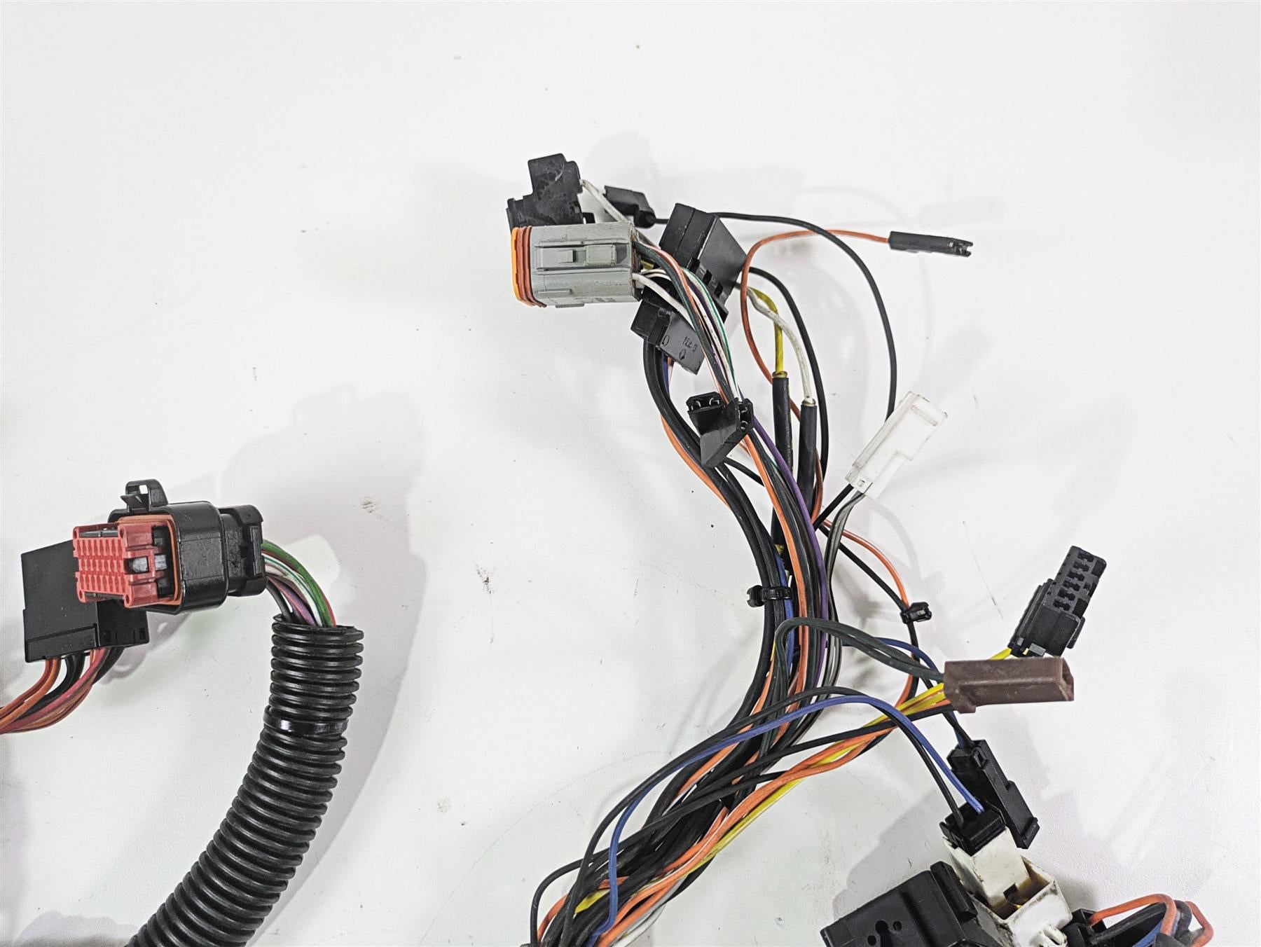1999 Harley Touring FLHTCUI E-Glide Front Nose Wiring Harness READ 70232-98 {{ shop.shopifyCountryName }} - Mototech271