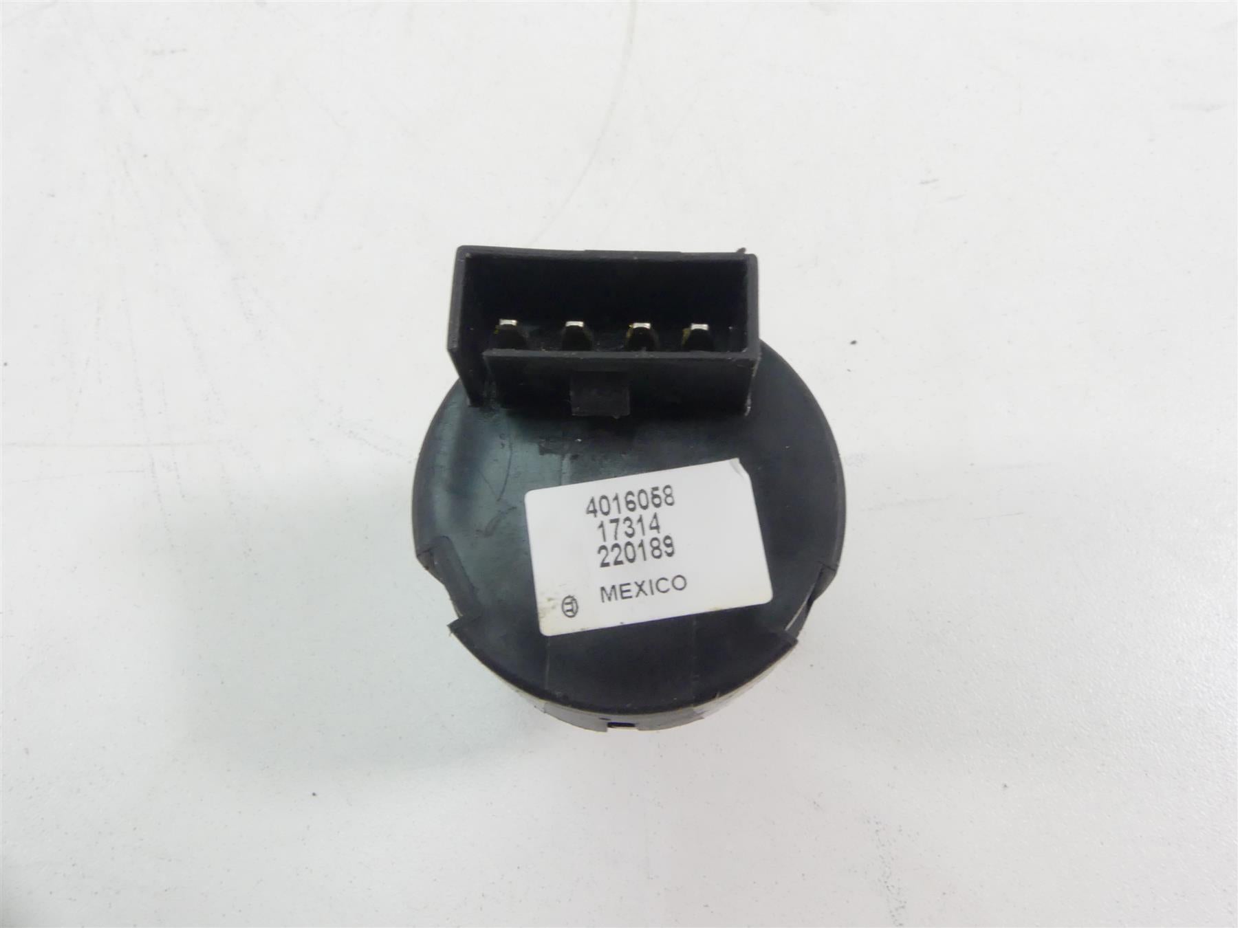 2018 Polaris RZR1000 XP EPS Turbo Dynamix Ignition Light 4WD AWD Switch 4016058 {{ shop.shopifyCountryName }} - Mototech271