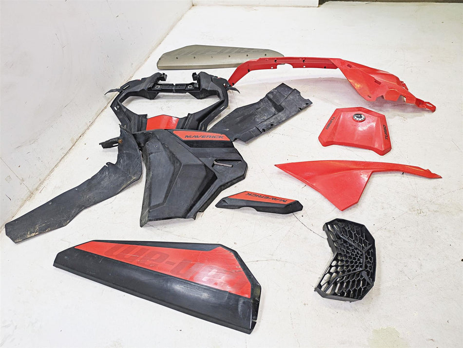 2020 Can Am Maverick X3 Turbo R STD Outer Coloured Fairings Covers Set 705012458 {{ shop.shopifyCountryName }} - Mototech271