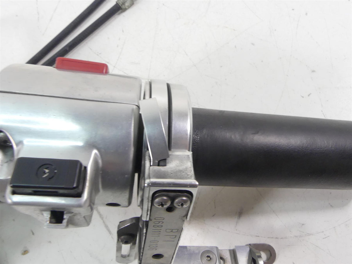 2008 Honda V-Twin VTX1800 N3 Right Control Switch & Throttle -Read 35130-MCV-N22 {{ shop.shopifyCountryName }} - Mototech271