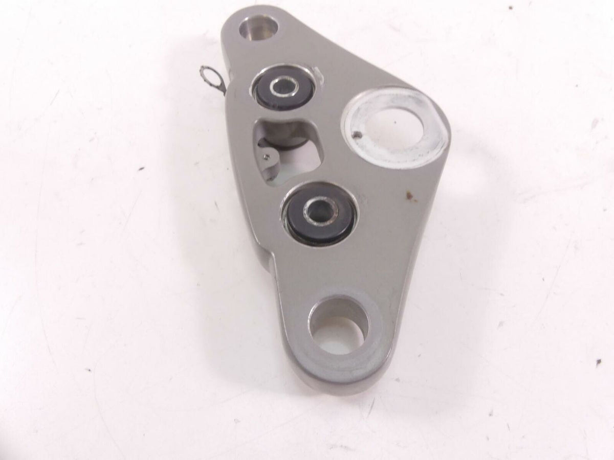2009 Harley FXCW Softail Rocker Upper Triple Tree Steering Clamp 46705-08 {{ shop.shopifyCountryName }} - Mototech271