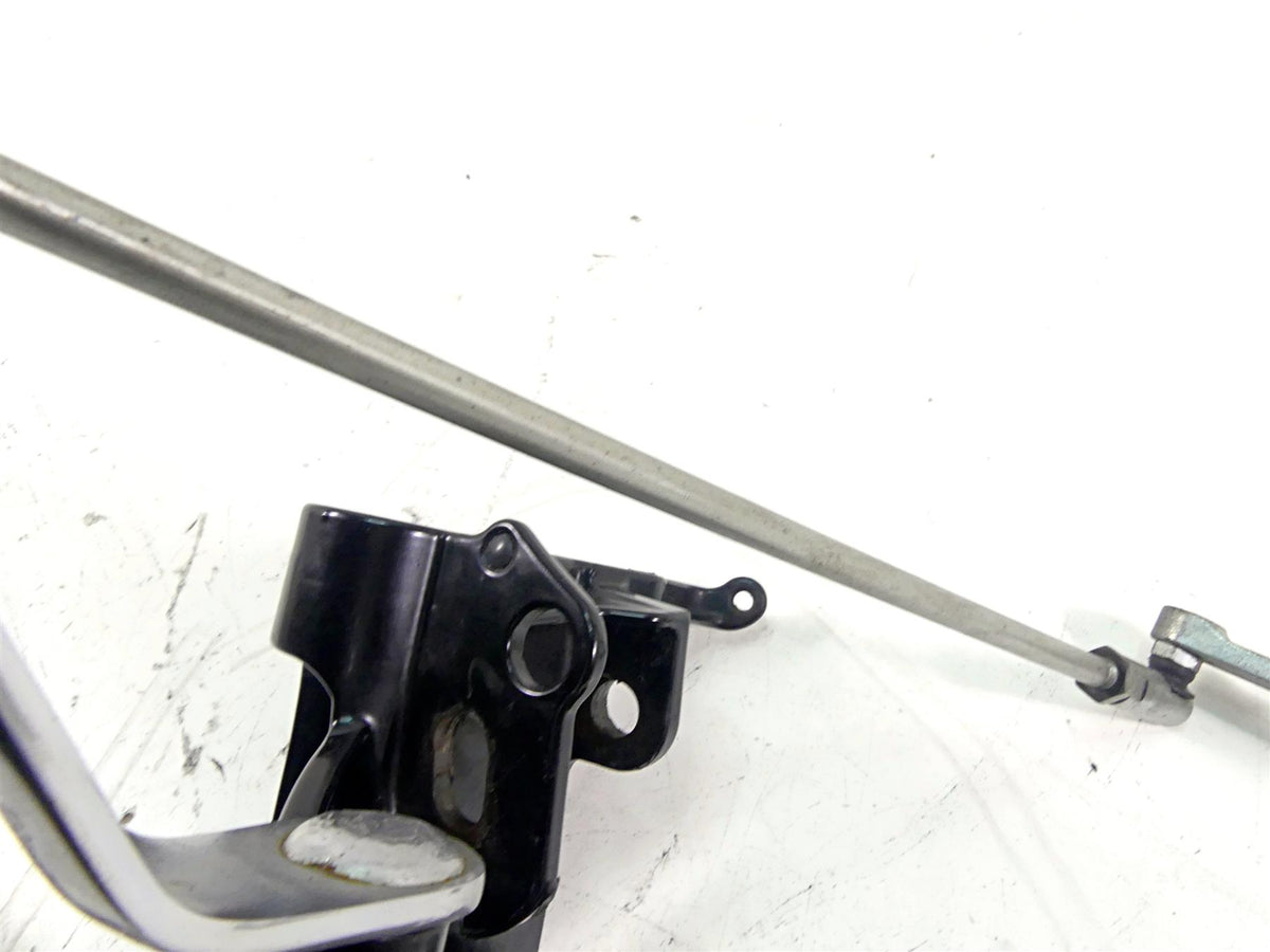 2013 Harley Softail FLSTFB Fat Boy Lo Left Front Floorboard Shifter Set 33630-07 {{ shop.shopifyCountryName }} - Mototech271