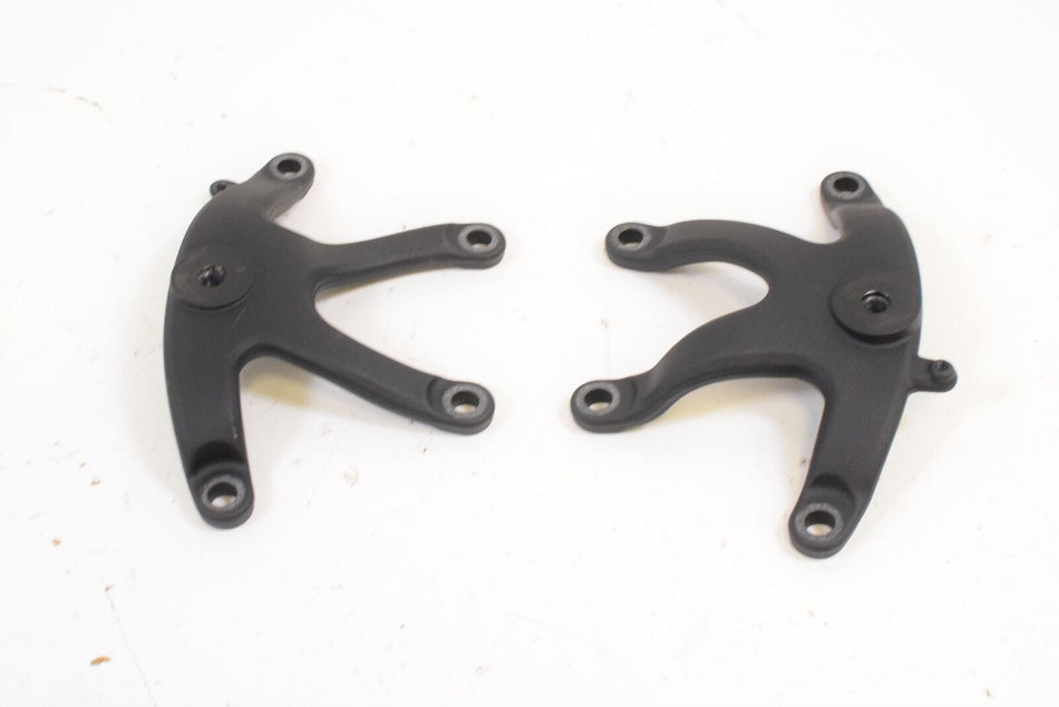 2015 KTM 1290 Super Duke R Engine to Frame Motor Mount SET 6030300600033S {{ shop.shopifyCountryName }} - Mototech271