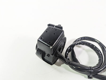 1996 Harley Touring FLHTCUI Electra Glide Left Hand Control Switch 71682-06A {{ shop.shopifyCountryName }} - Mototech271