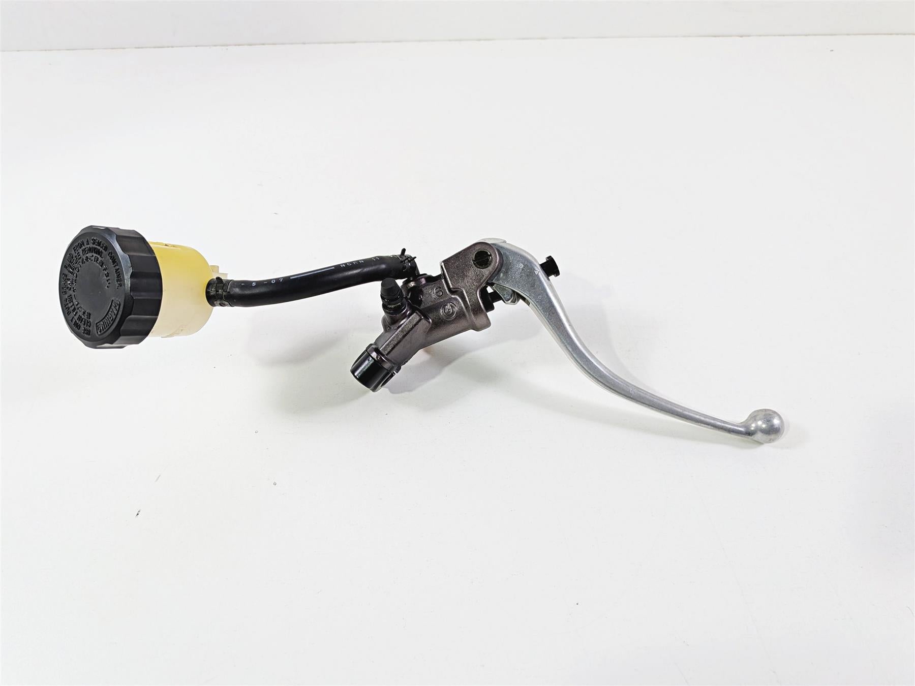 2008 Yamaha YZF R1 RN19 Front Brake Radial Pump Brembo 16mm 5SL-W2587-00-00 {{ shop.shopifyCountryName }} - Mototech271