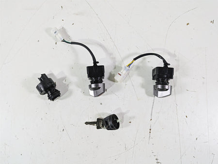 2022 Yamaha YXZ1000 R Ignition Light Awd Switch Set 1XD-H2510-10-00 {{ shop.shopifyCountryName }} - Mototech271