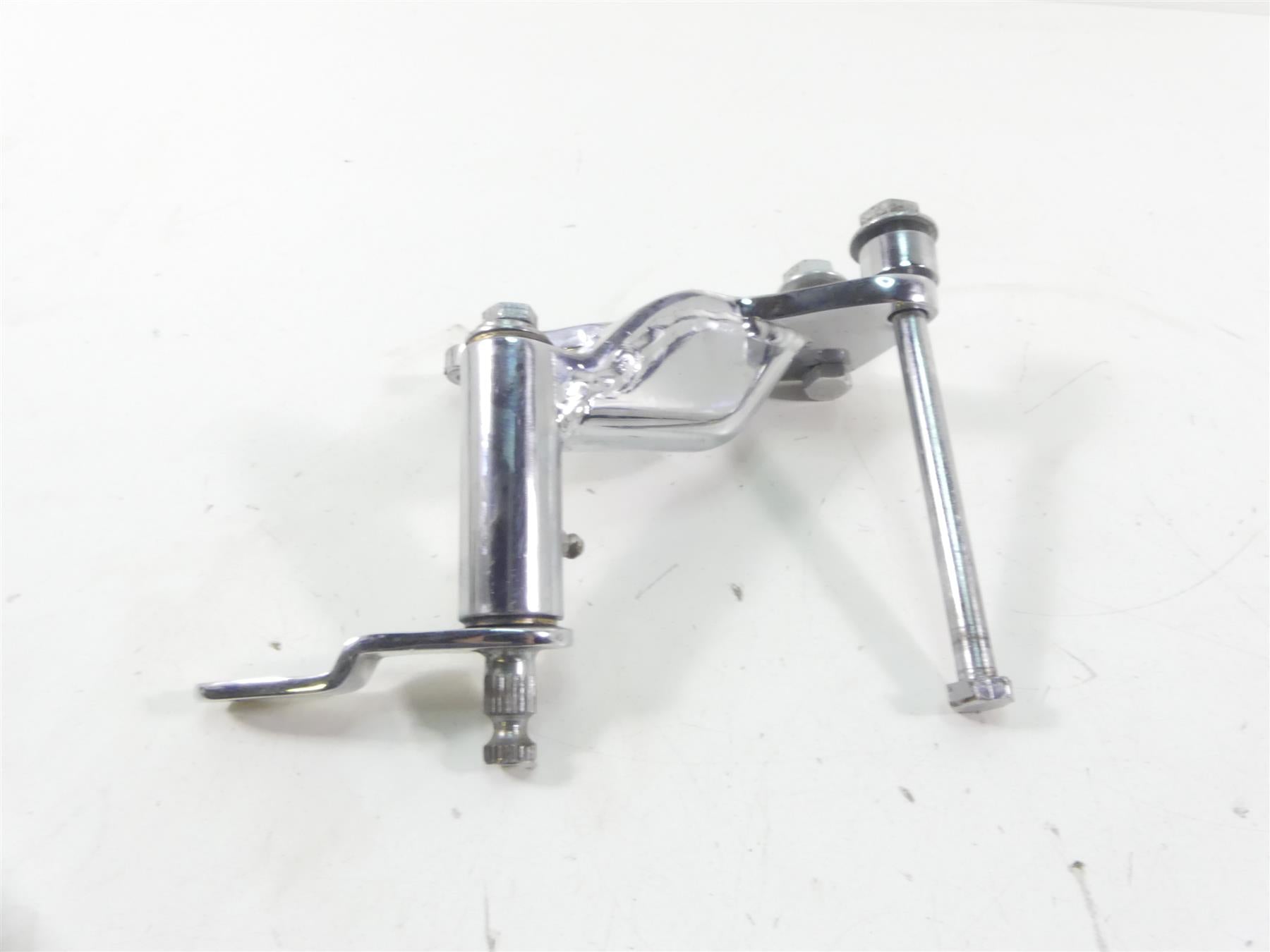 2001 Harley Davidson XL1200 Sportster Forward Control Shifter Linkage Bracket {{ shop.shopifyCountryName }} - Mototech271