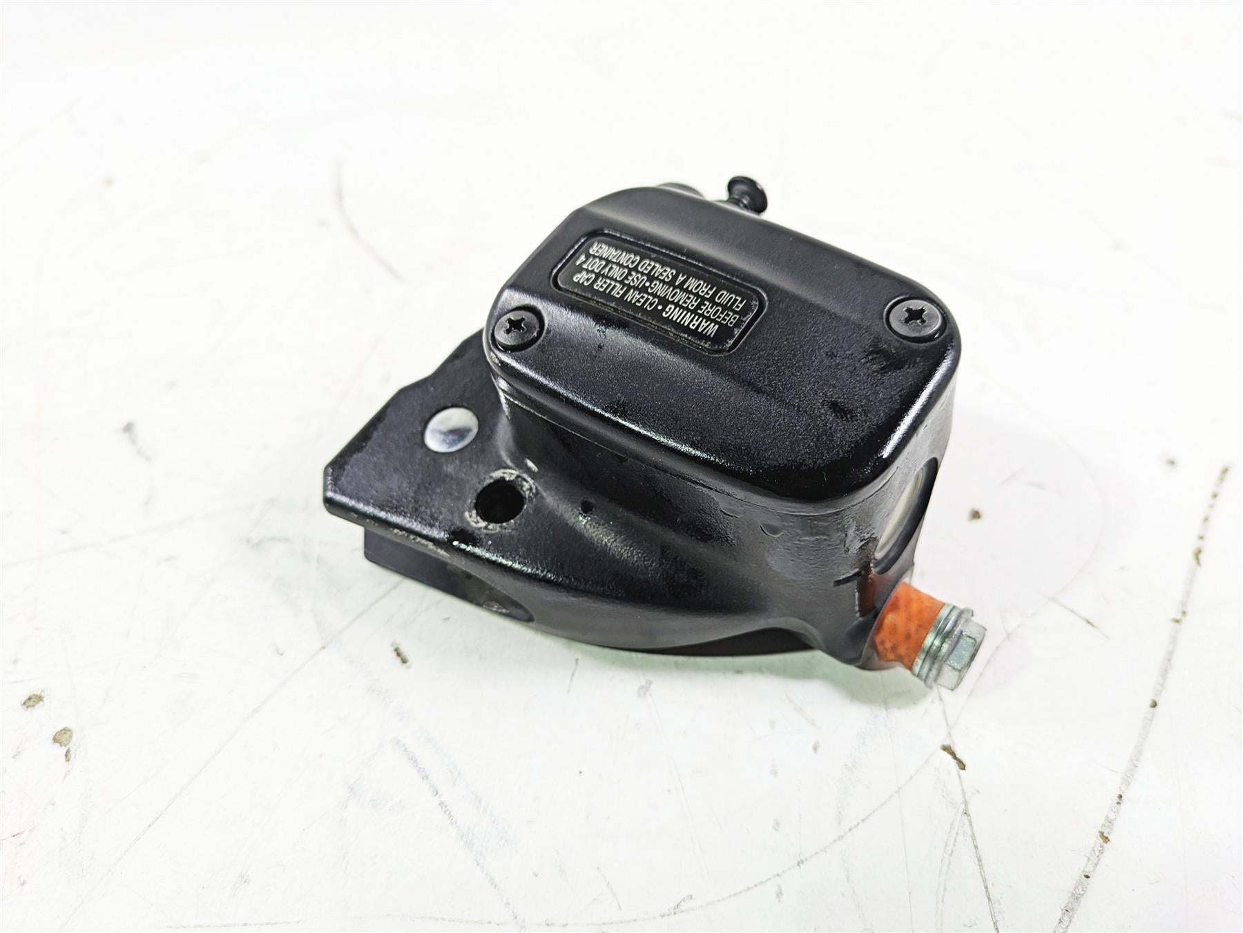 2016 Harley FLSTC Softail Heritage Front Brake Master Cylinder 41700233 {{ shop.shopifyCountryName }} - Mototech271