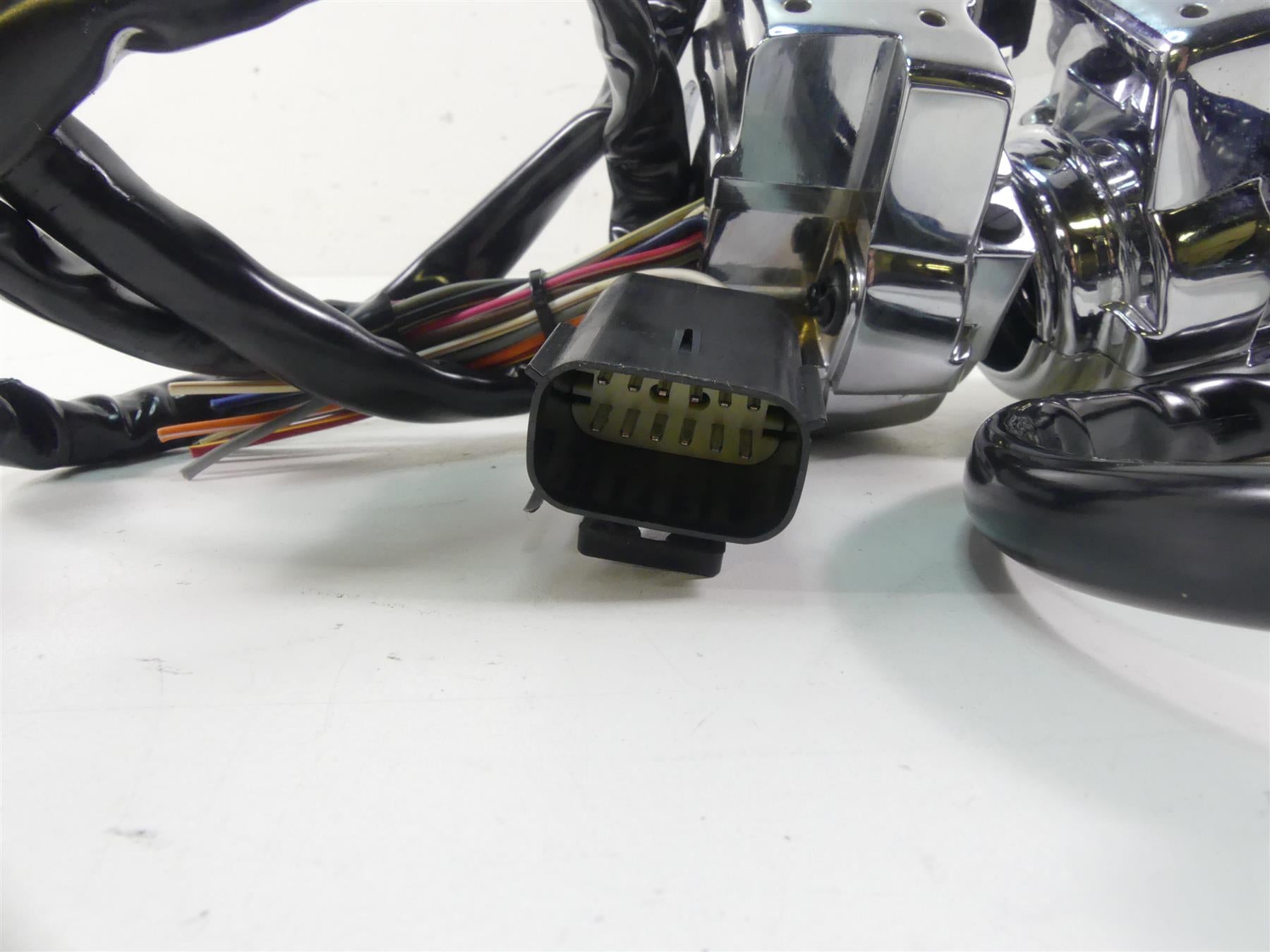 2009 Harley FLHTCU SE4 CVO E-Glide Left Right Chrome Control Switch Set 56866-06 {{ shop.shopifyCountryName }} - Mototech271