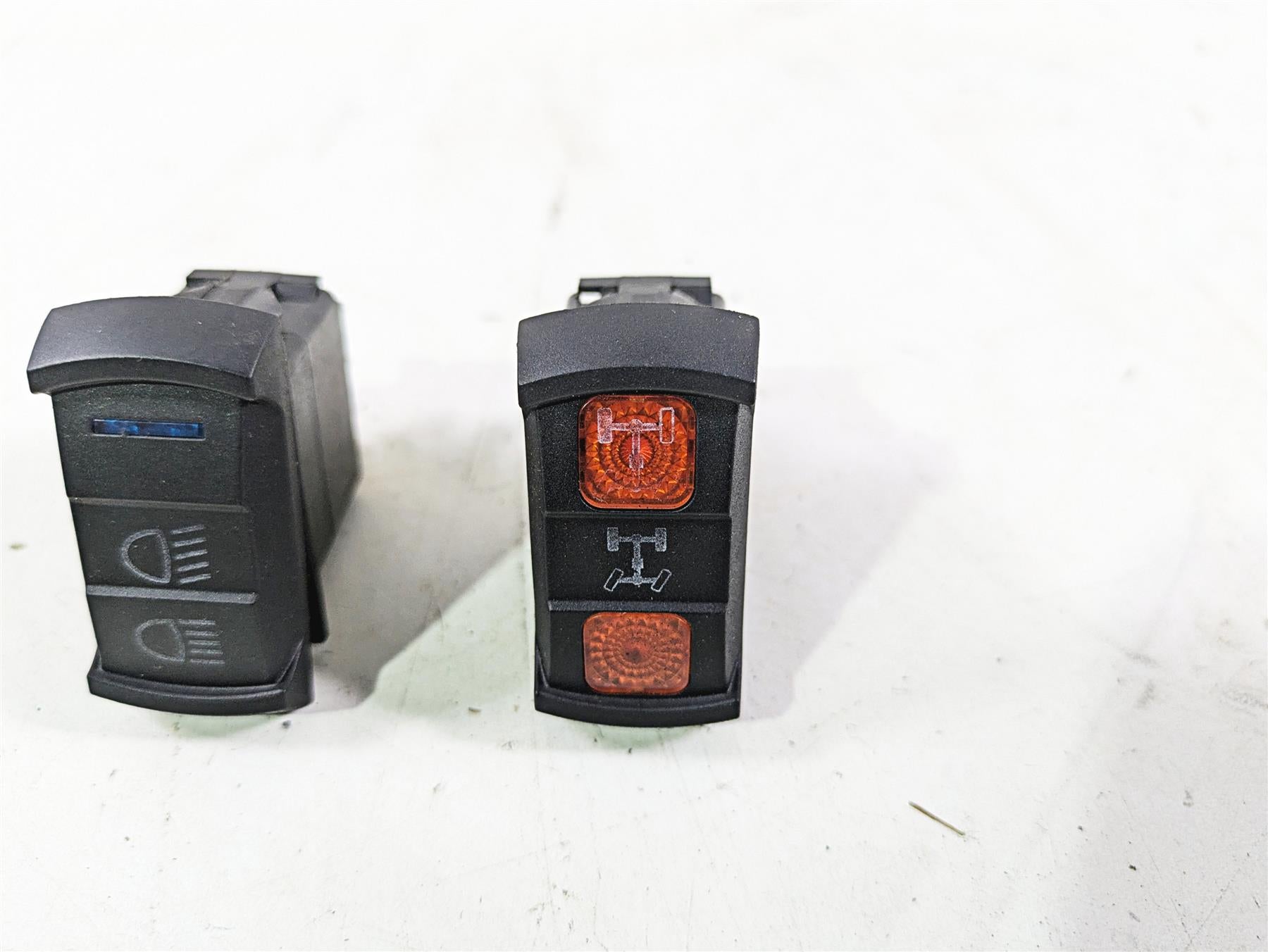 2020 Polaris General 1000 EPS Awd & Light Switch Set 4014069 4014611 {{ shop.shopifyCountryName }} - Mototech271
