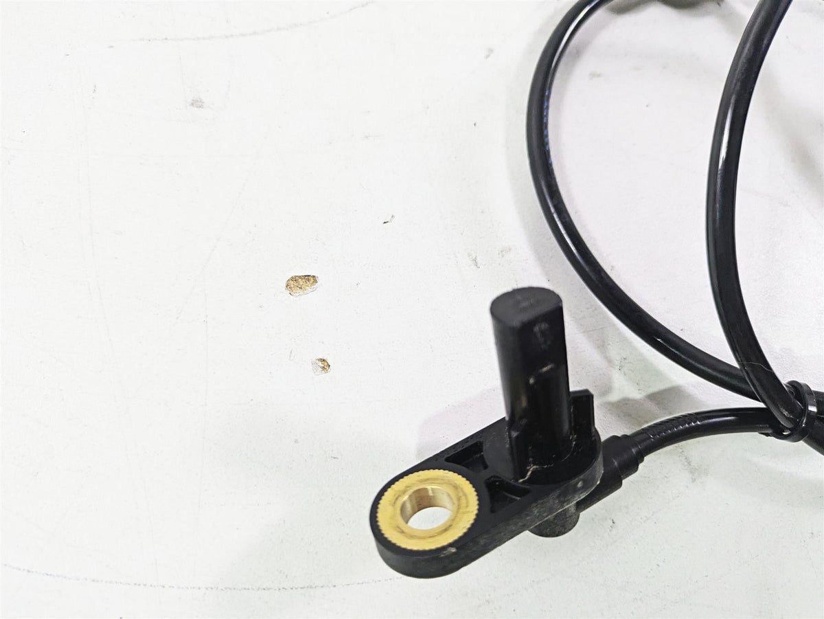 2020 Kawasaki ZX6R Ninja Rear Abs Brake Wheel Speed Sensor 21176-0738 {{ shop.shopifyCountryName }} - Mototech271