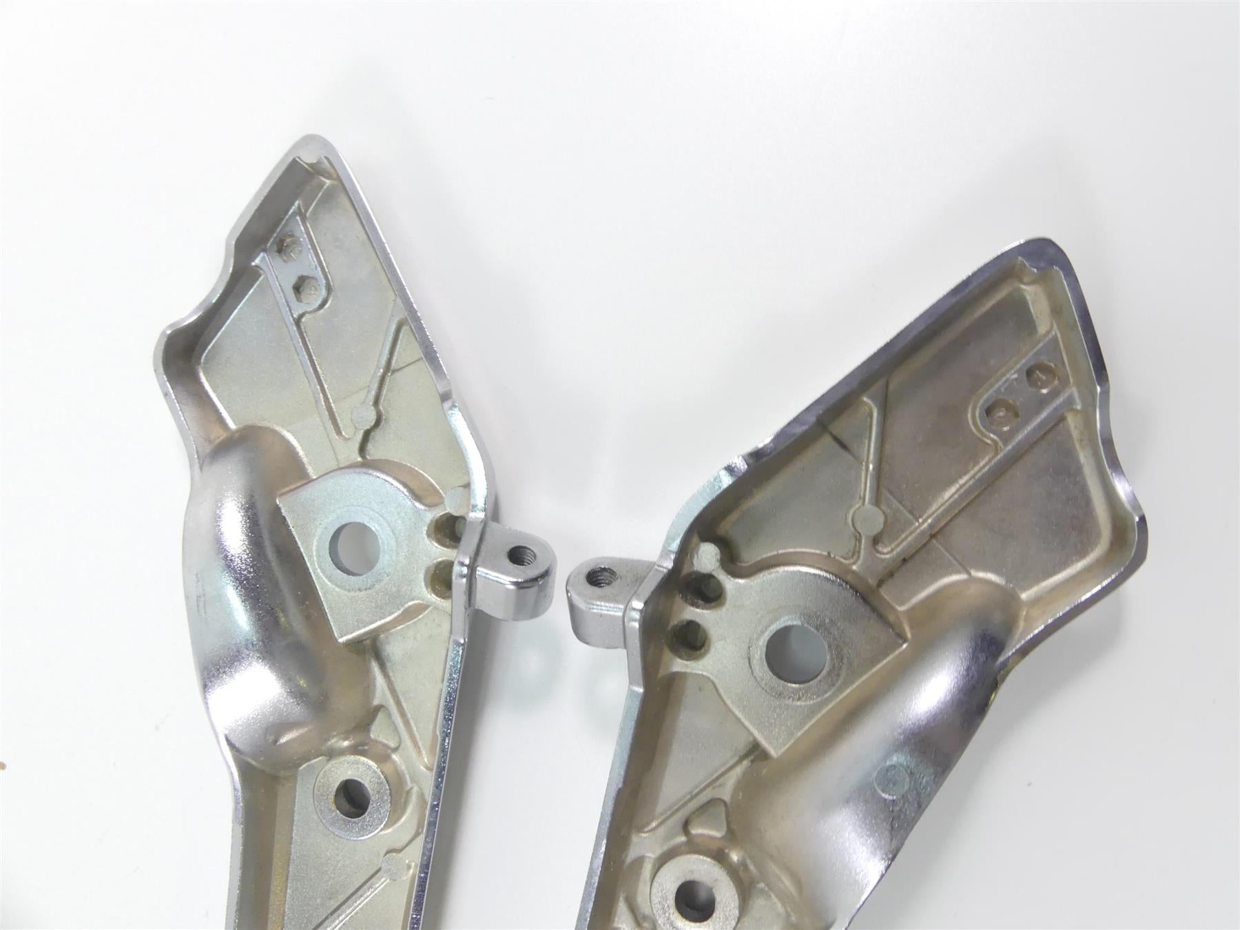 2006 Honda VTX1800 C2 Nice Rear Fender Frame Struts 77330-MCH-000 77340-MCH-000 {{ shop.shopifyCountryName }} - Mototech271