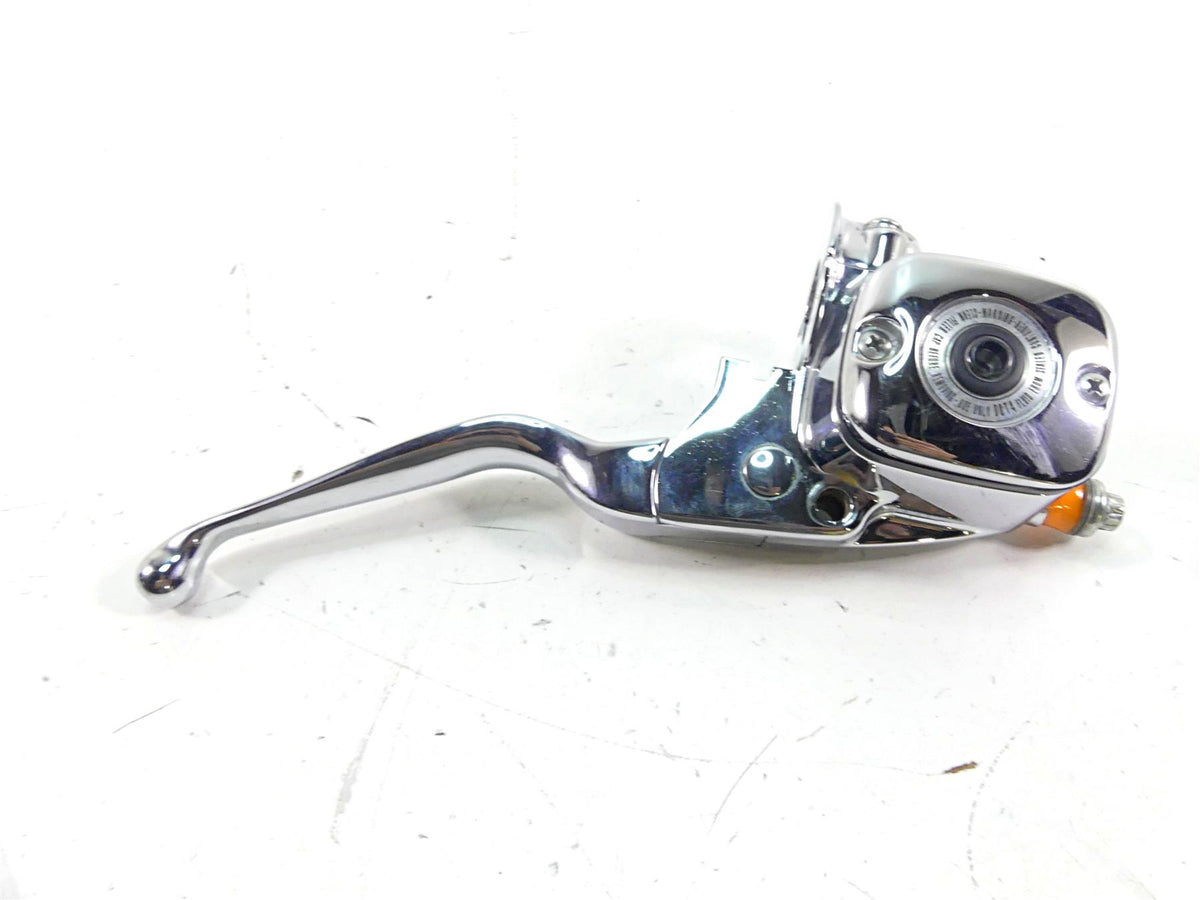 2006 Harley Touring FLHTCU SE E-Glide Front Brake Master Cylinder 11/16 46431-05 {{ shop.shopifyCountryName }} - Mototech271