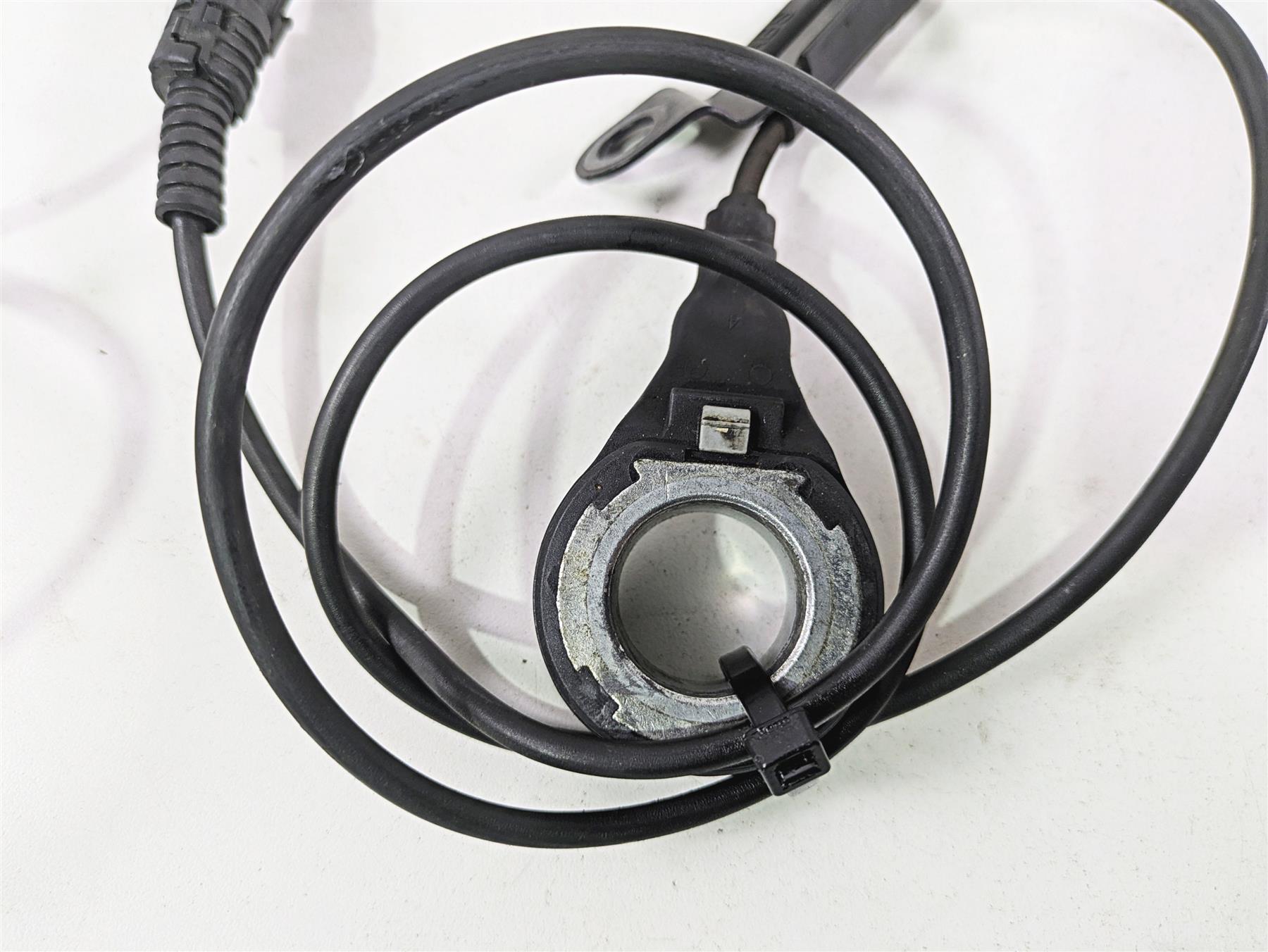 2021 Harley Touring FLTRX Road Glide Front Rear Abs Wheel Speed Sensors 32700015 {{ shop.shopifyCountryName }} - Mototech271