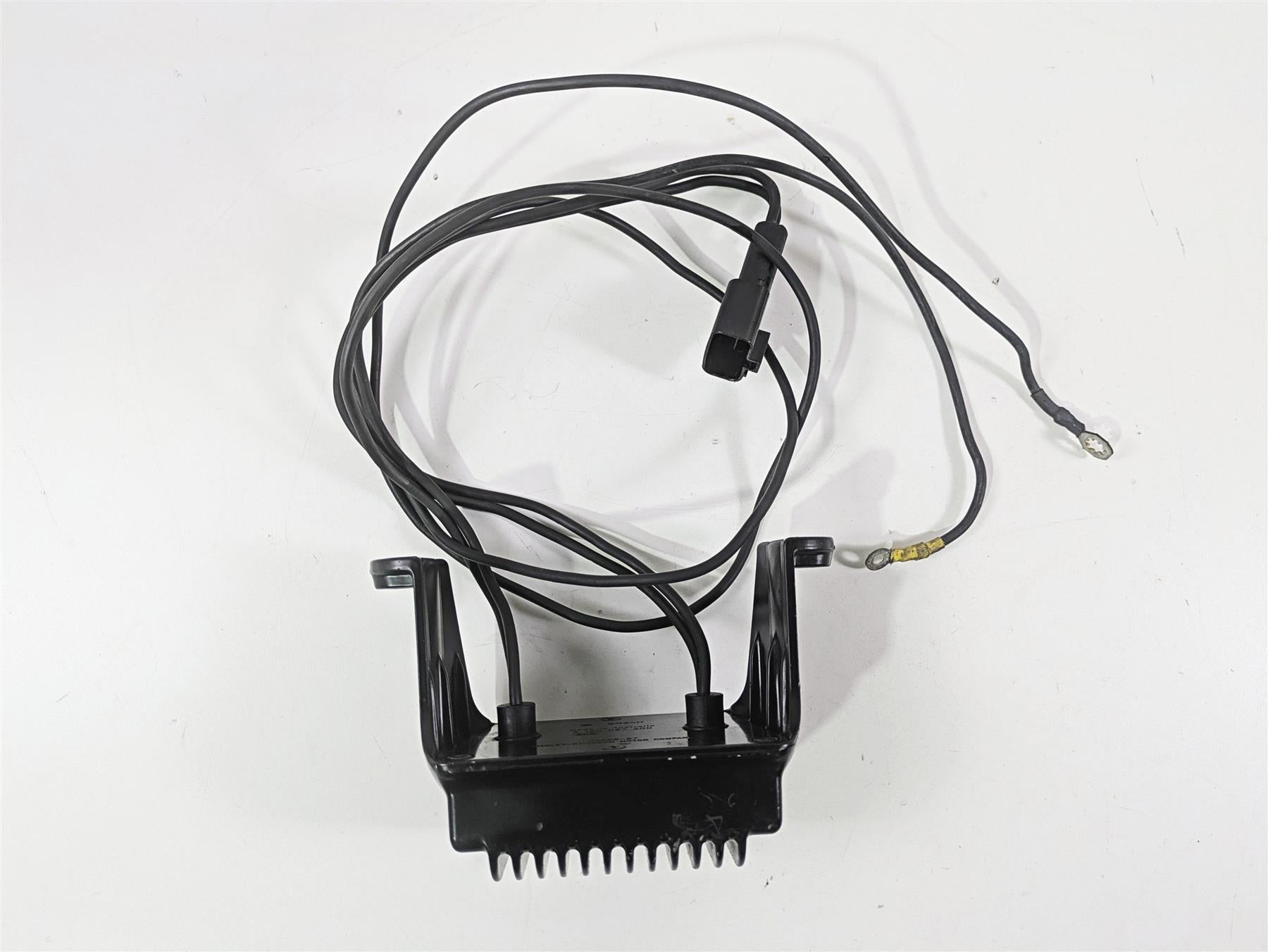 1999 Harley Touring FLHTCUI E-Glide Rectifier Voltage Regulator 74505-97A {{ shop.shopifyCountryName }} - Mototech271