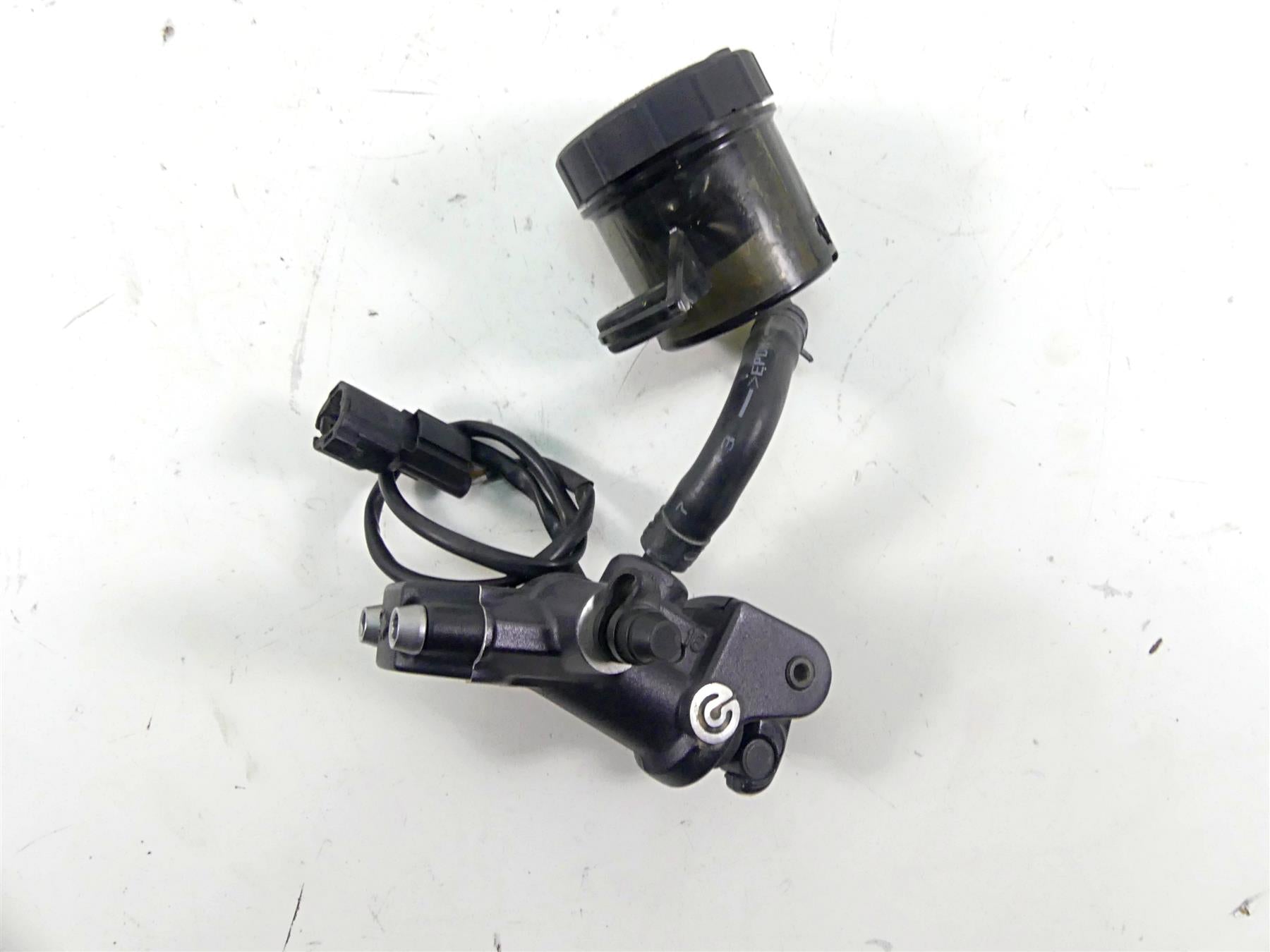 2017 Kawasaki ZX1400 ZX14R Ninja Front Radial Brake Master Cylinder 43015-0638 {{ shop.shopifyCountryName }} - Mototech271