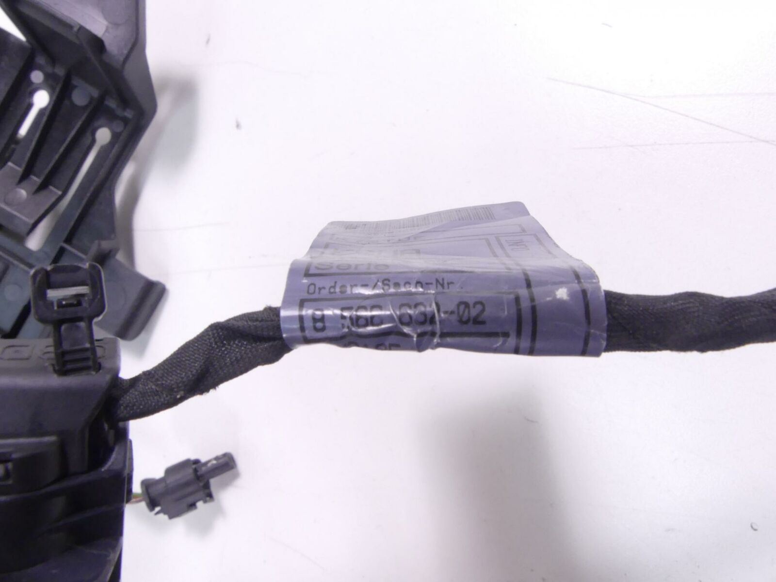 2017 BMW F800GS K72 Engine & Main Wirin Harness Esa -No Cuts 61118566632 {{ shop.shopifyCountryName }} - Mototech271