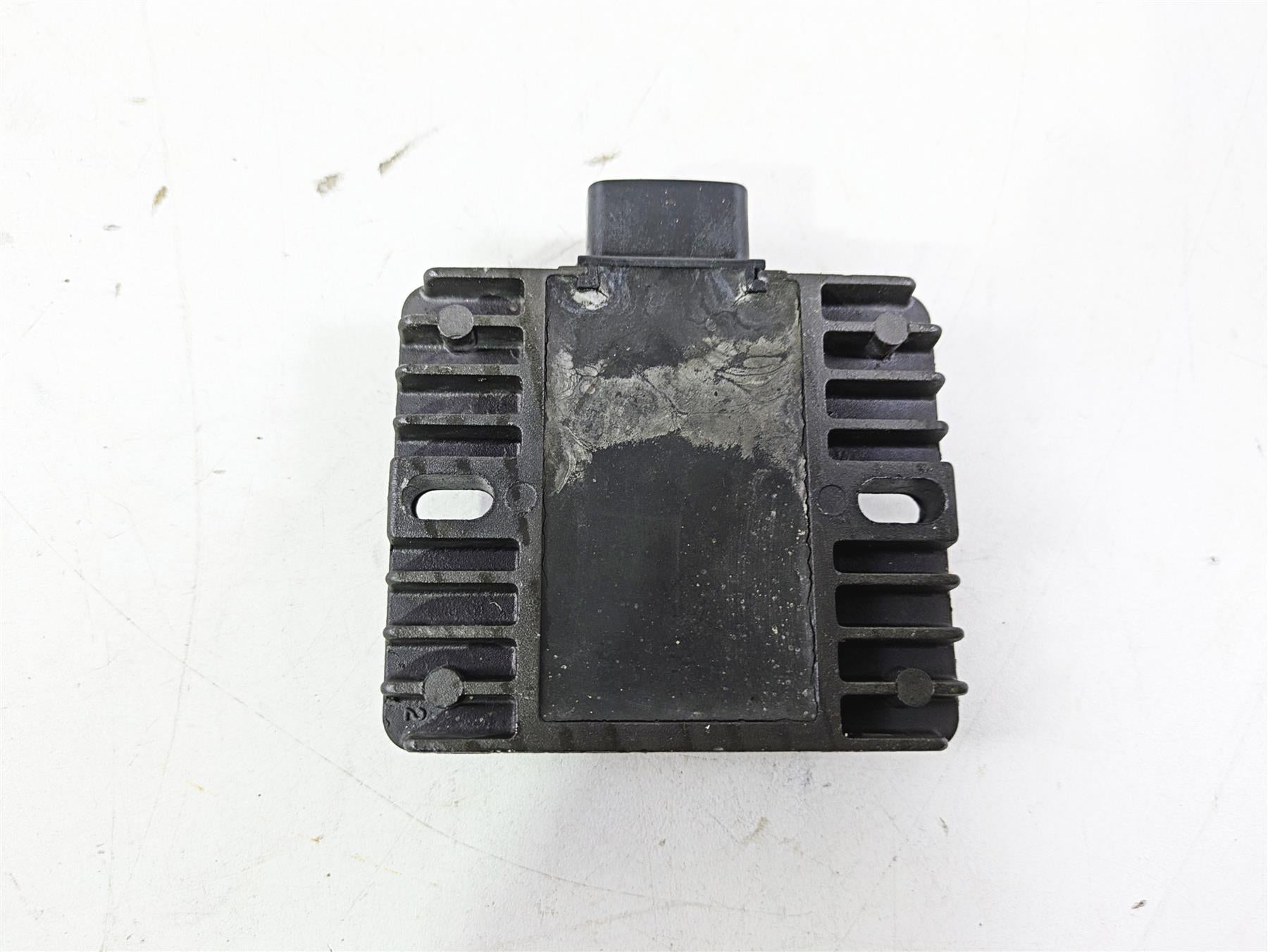 2004 Yamaha XVZ1300 Royal Star Rectifier Voltage Regulator 4XY-81960-00-00 SH678-11 {{ shop.shopifyCountryName }} - Mototech271