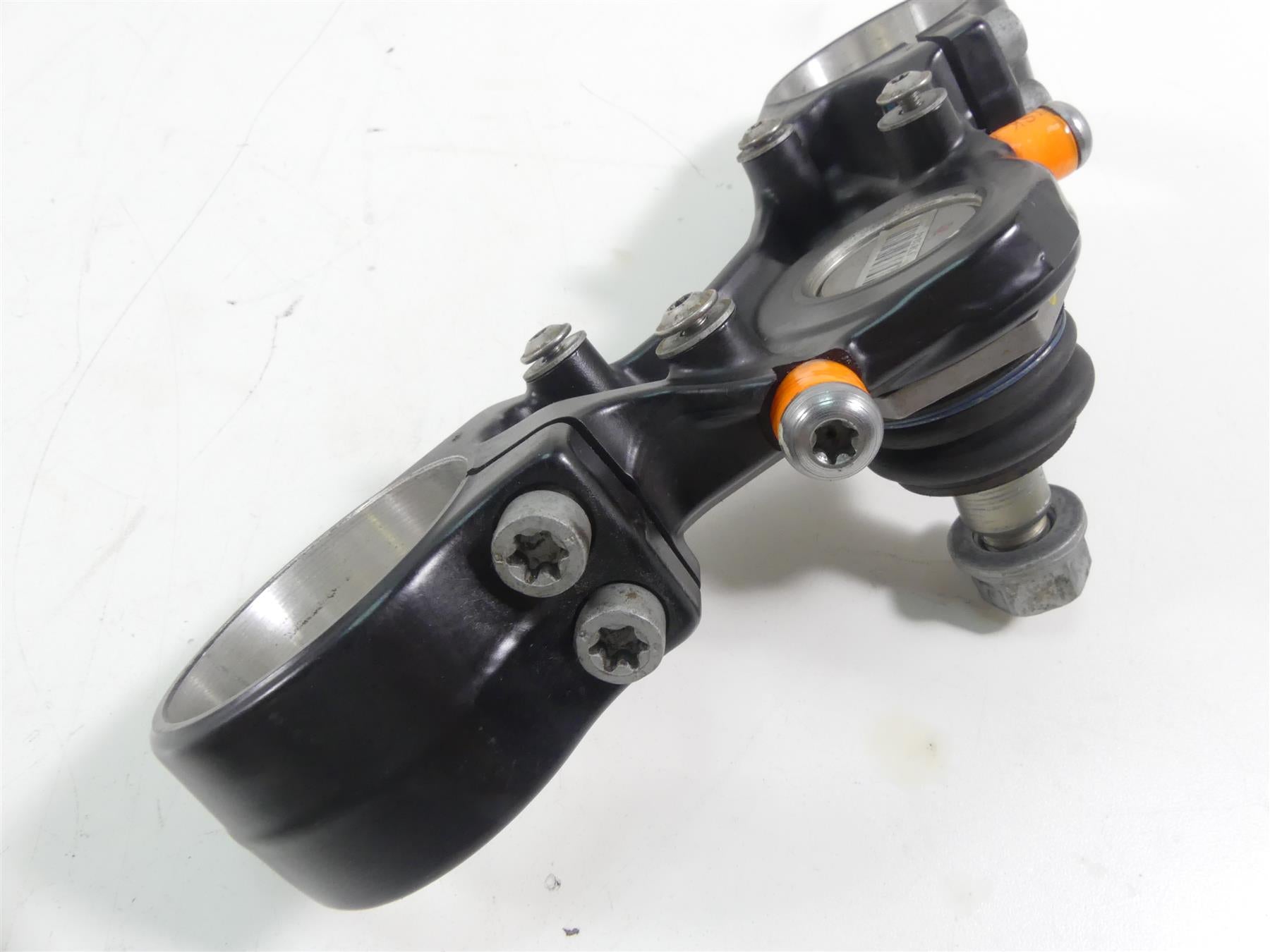 2009 BMW R1200GS K25 Lower Triple Tree Steering Clamp Ball Joint 31427718343 {{ shop.shopifyCountryName }} - Mototech271