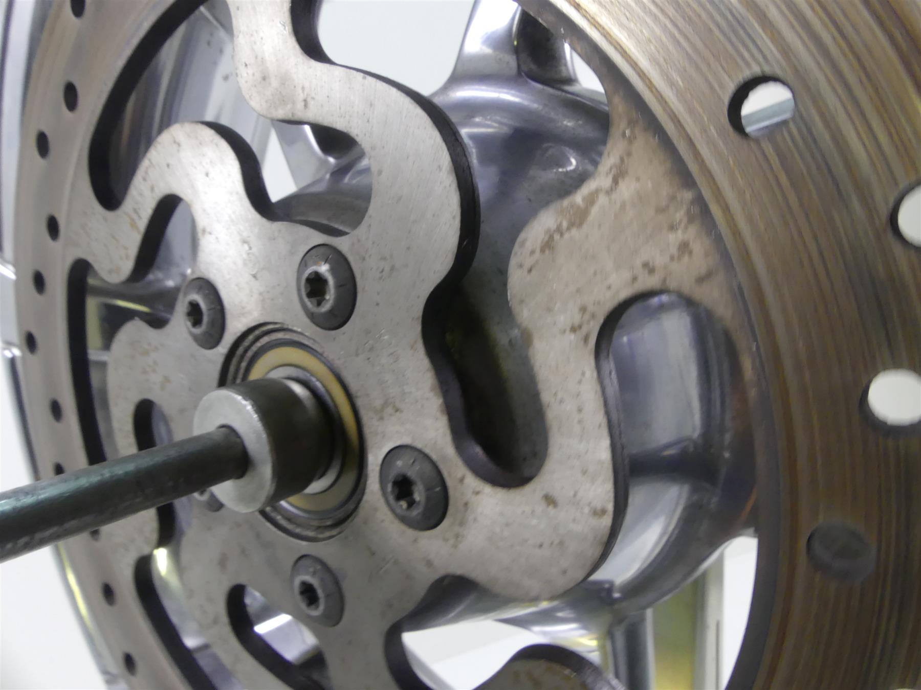 2012 Harley CVO FLHX SE3 Street Glide Rear Agitator Wheel 18x5 47951-10 {{ shop.shopifyCountryName }} - Mototech271