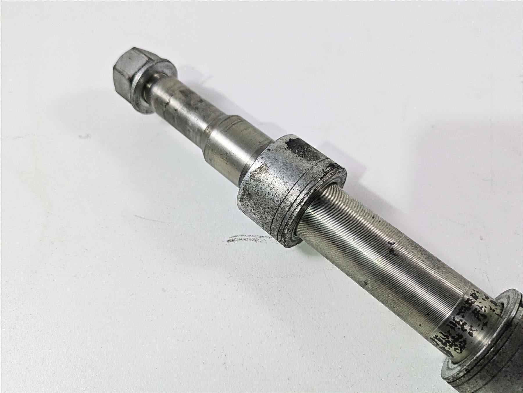 2011 Harley FXDC Dyna Super Glide Front Axle Wheel Spindle 41628-08 {{ shop.shopifyCountryName }} - Mototech271