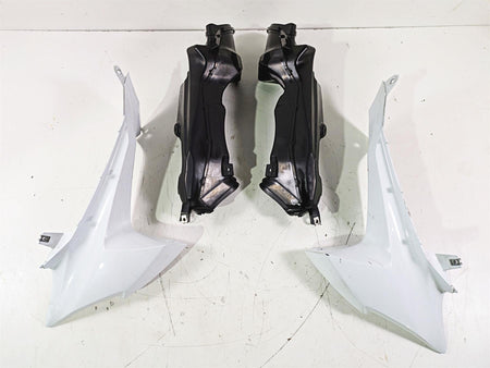 2016 Suzuki GSXR1000 Air Intake Ram & Cover Set 94420-47H00 94430-47H00 {{ shop.shopifyCountryName }} - Mototech271