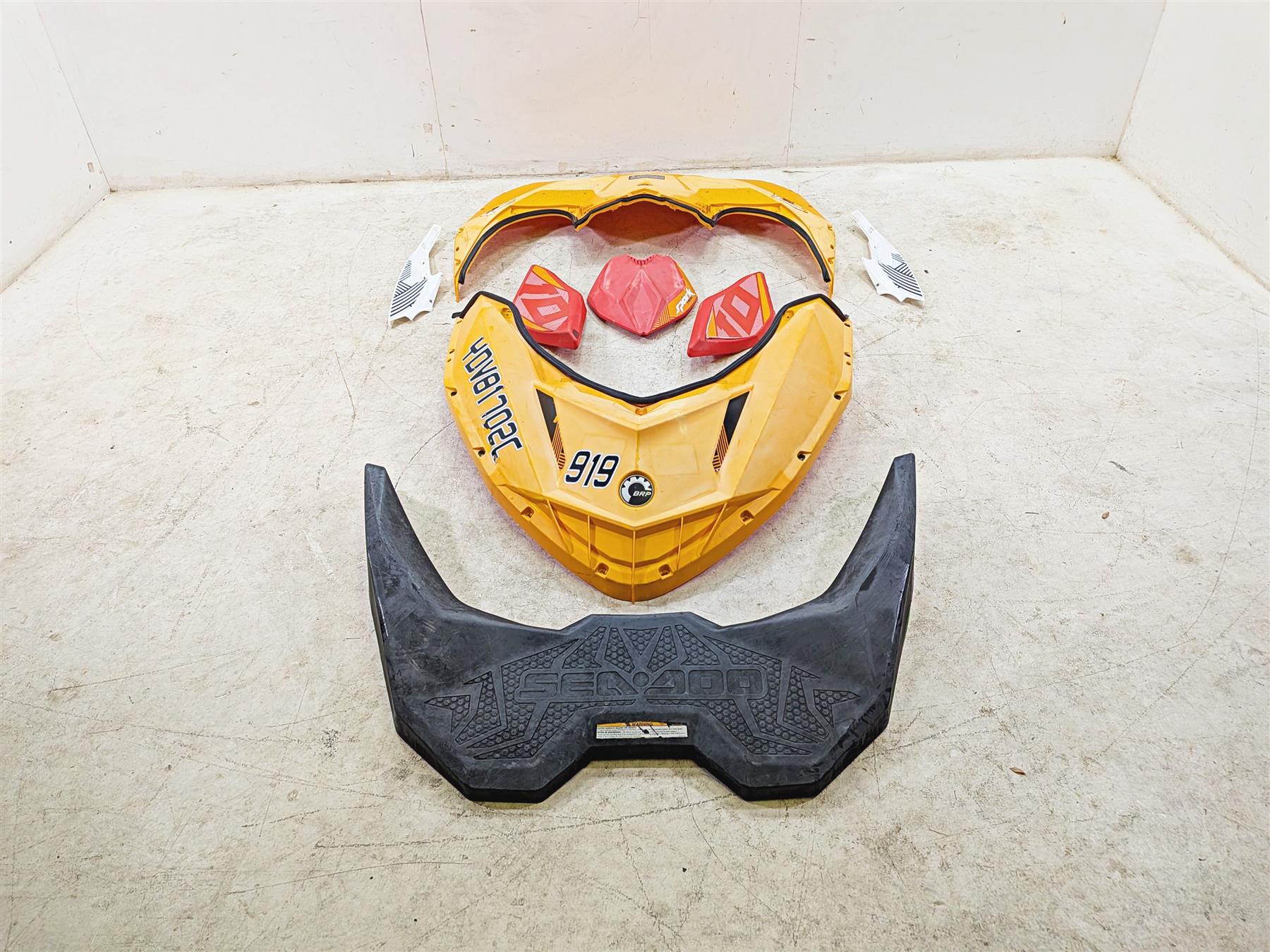 2019 Sea-Doo Spark 900 Trixx Outer Exterior Cover Fairing Set 291004496 {{ shop.shopifyCountryName }} - Mototech271