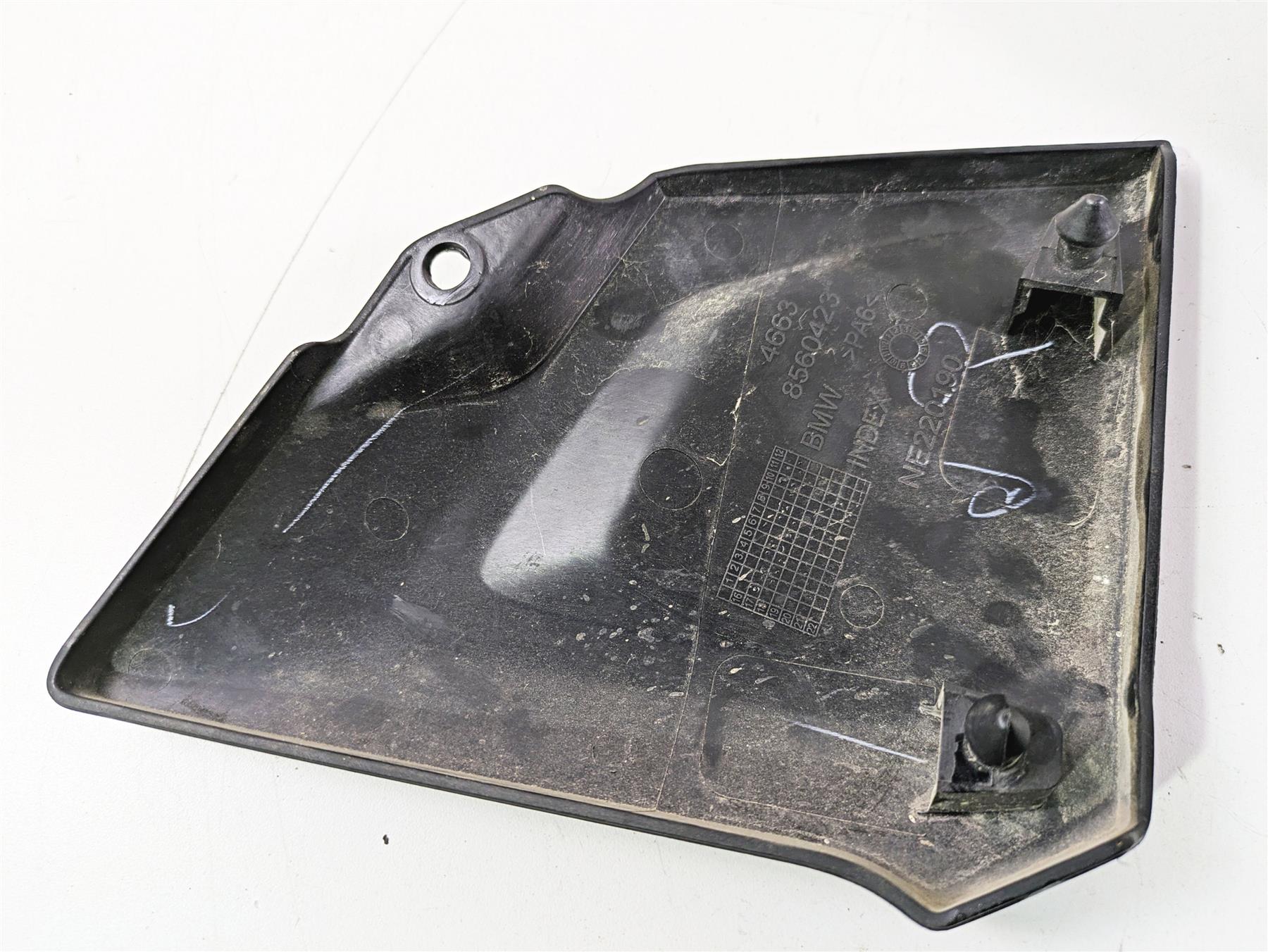 2019 BMW G310GS K02 Right Main Cover Fairing Emblem Set 46638560418 {{ shop.shopifyCountryName }} - Mototech271