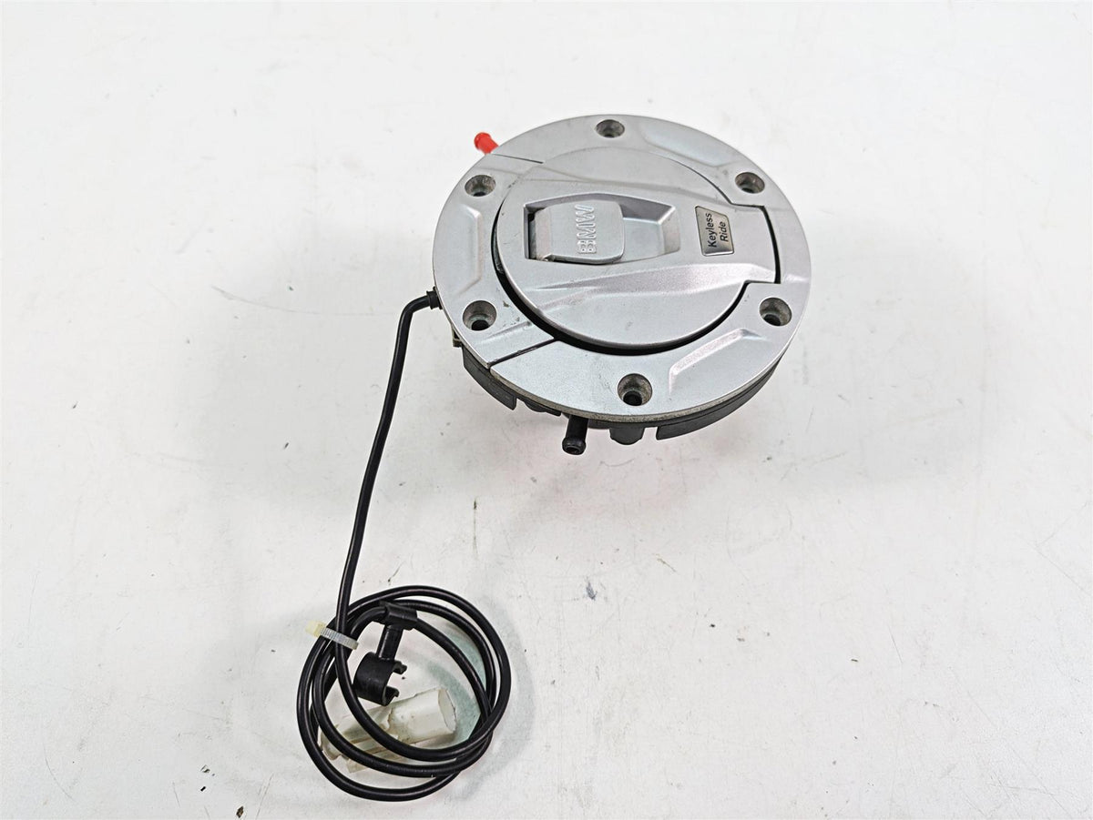 2016 BMW R1200R K53 Keyless Ride Fuel Gas Petrol Tank Lid 16118552106 {{ shop.shopifyCountryName }} - Mototech271