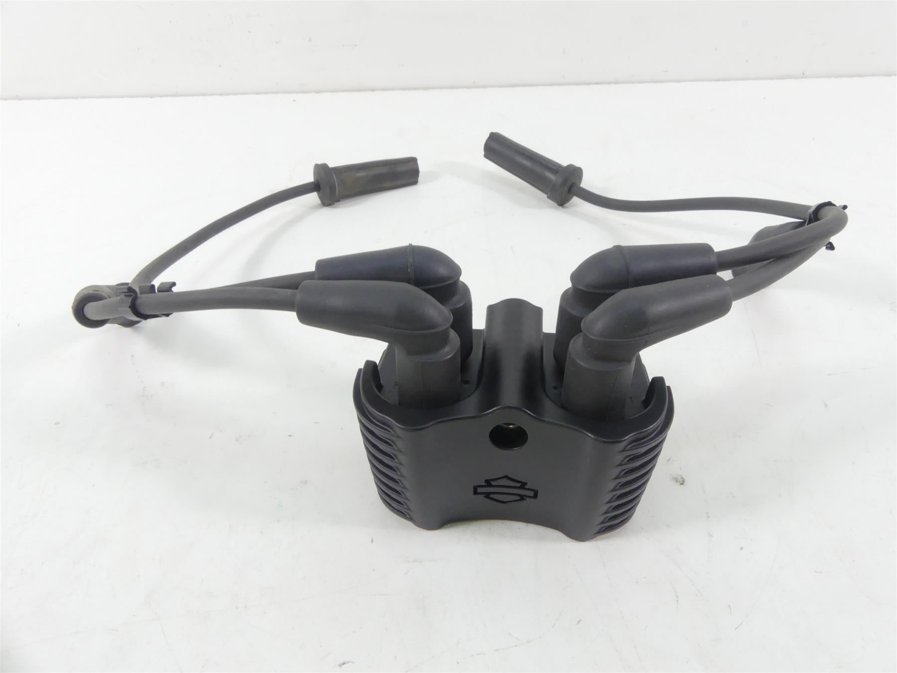 2018 Harley FLHC Softail Heritage Ignition Coil Coils Wires Plugs Set 31600067