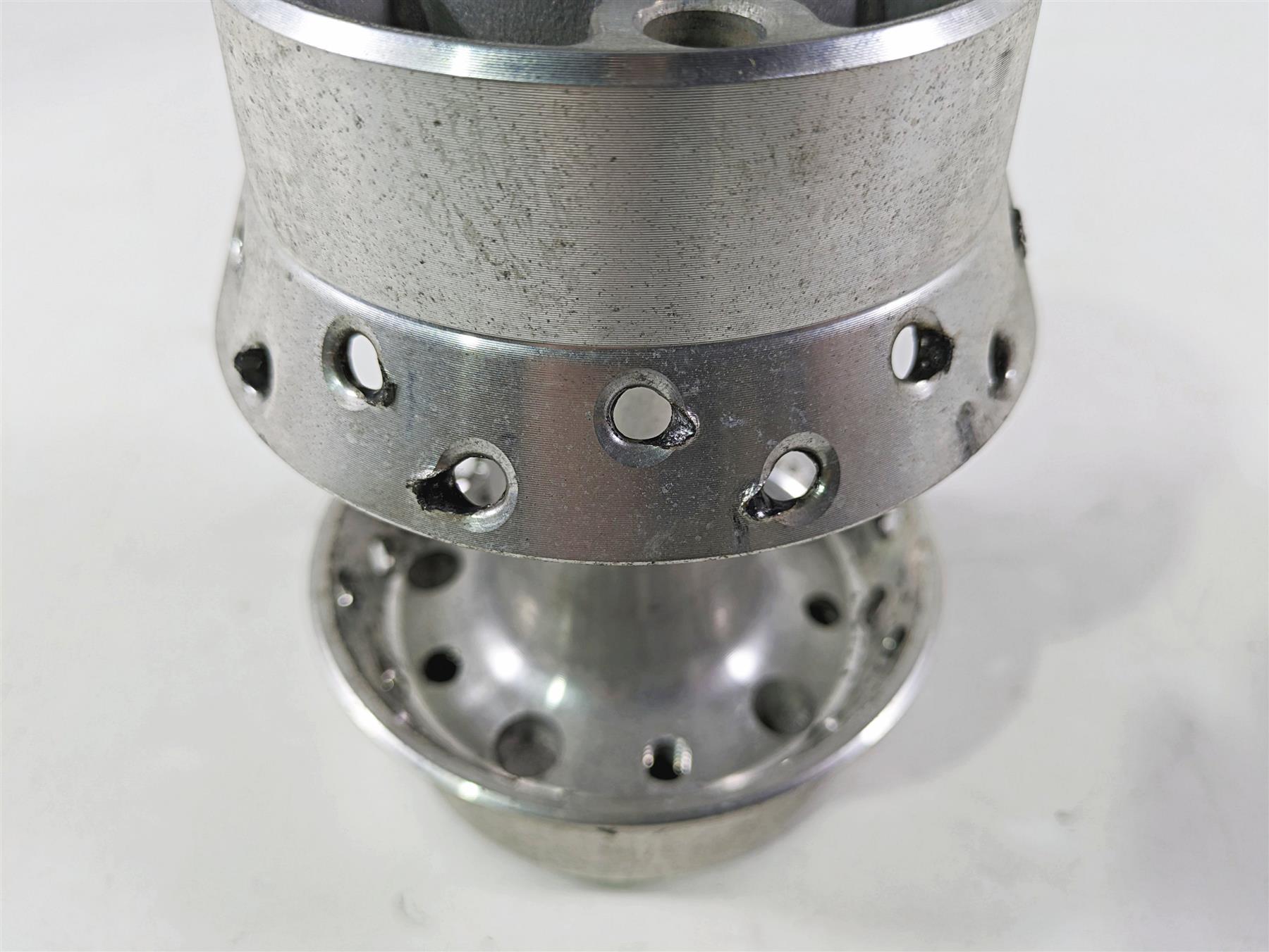 2017 Harley Dyna FXDB Street Bob Rear Wheel Rim Hub & 25mm Bearings 41430-09A {{ shop.shopifyCountryName }} - Mototech271