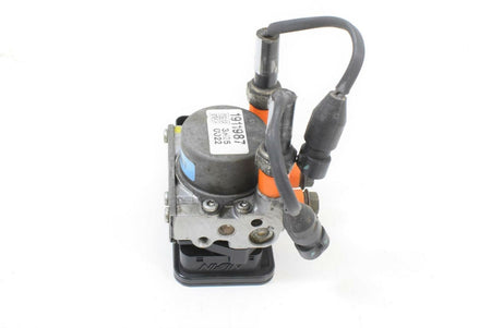 2014 Indian Chief Vintage Abs Module Brake Pump 2204981 {{ shop.shopifyCountryName }} - Mototech271