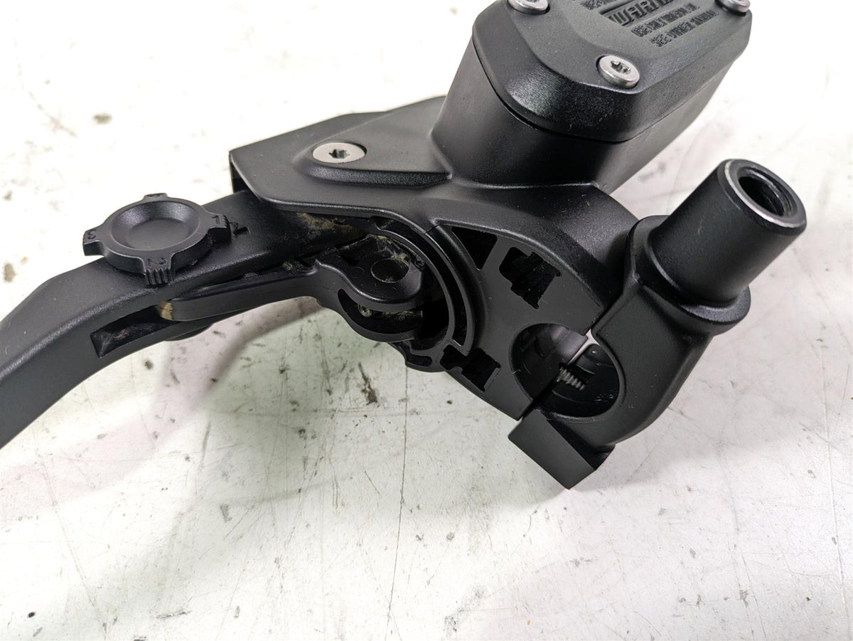2022 BMW R1250 RT K052 Magura Clutch Master Cylinder 32728524919 {{ shop.shopifyCountryName }} - Mototech271