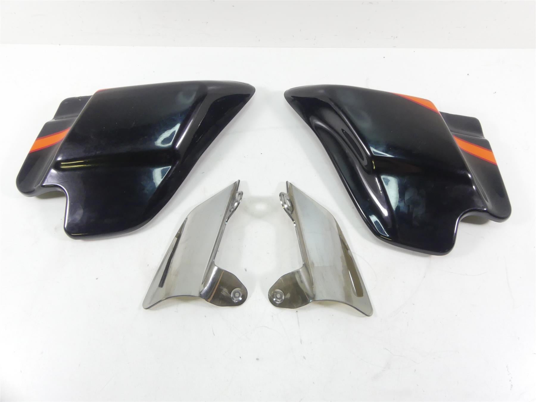 2007 Harley FLHTCU SE CVO Electra Glide Side Cover Fairing Set 66250-97 66048-97 {{ shop.shopifyCountryName }} - Mototech271