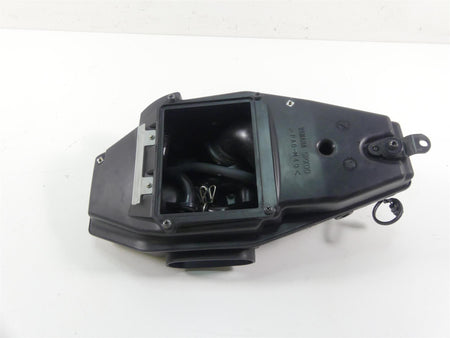 2009 Yamaha XV1700 Road Star Warrior Air Filter Cleaner Breather 5PX-W1441-00-00 {{ shop.shopifyCountryName }} - Mototech271
