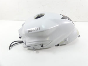 2017 Ducati 939 S Supersport Fuel Petrol Gas Tank - No Dent 58612531B 58612532B | Mototech271