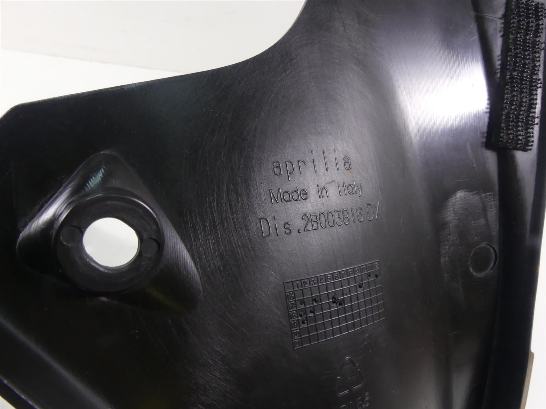 2019 Aprilia Tuono V4 RR Factory Under Seat Side Cover Fairing Cowl Set 2B003815 {{ shop.shopifyCountryName }} - Mototech271