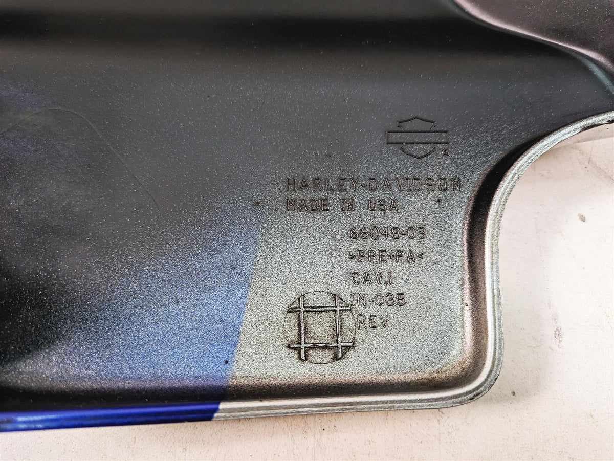 2010 Harley Touring FLHTCU Electra Glide Side Covers Flame Blue Pearl 66048-09A {{ shop.shopifyCountryName }} - Mototech271