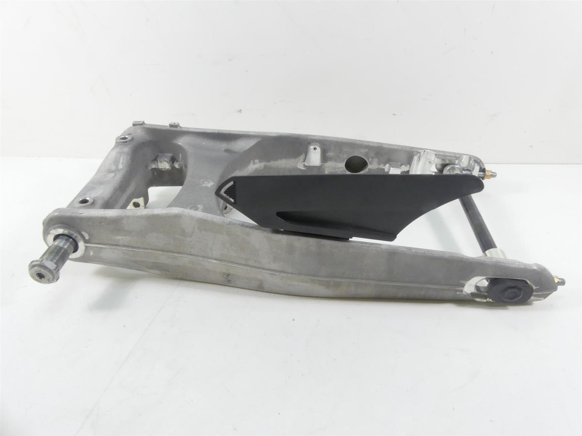 2020 Indian Roadmaster Rear Suspension Swingarm Swing Arm & 20mm Axle 5142382 {{ shop.shopifyCountryName }} - Mototech271