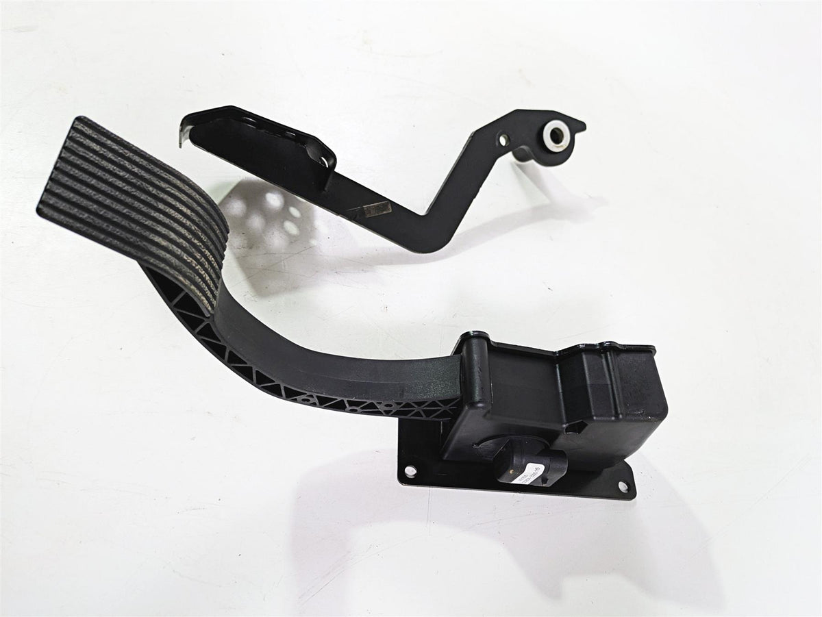 2023 Polaris RZR1000 XP 4 Premium Brake & Accelerate Pedal Set 1021765 4014042 {{ shop.shopifyCountryName }} - Mototech271