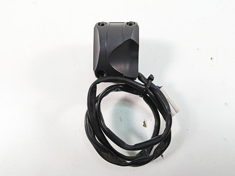2011 Ducati Hypermotard 1100 Evo SP Right Hand Start Control Switch 65110111A {{ shop.shopifyCountryName }} - Mototech271